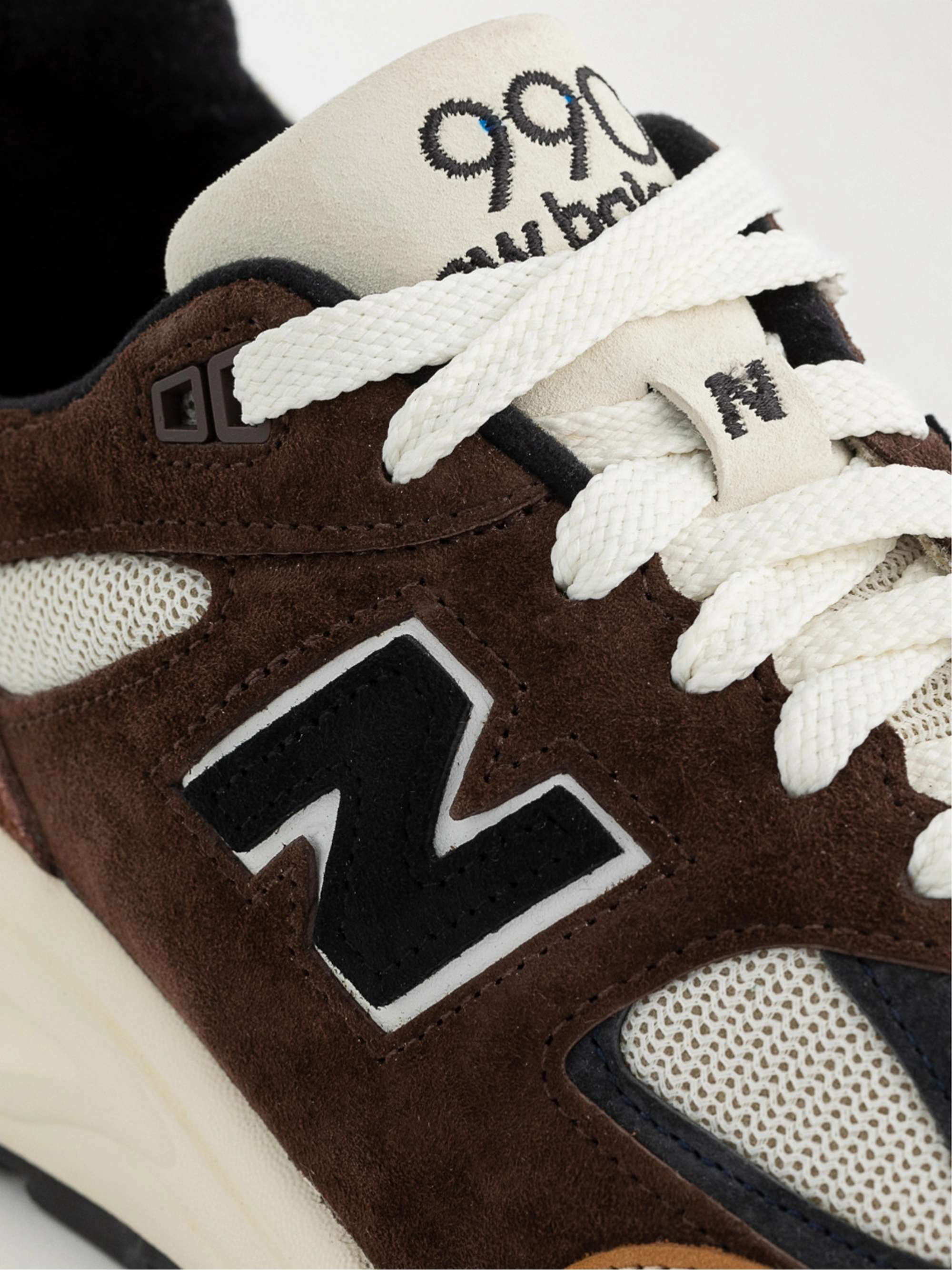 NEW BALANCE Sneakers in mesh e camoscio con finiture in pelle MADE in USA 990