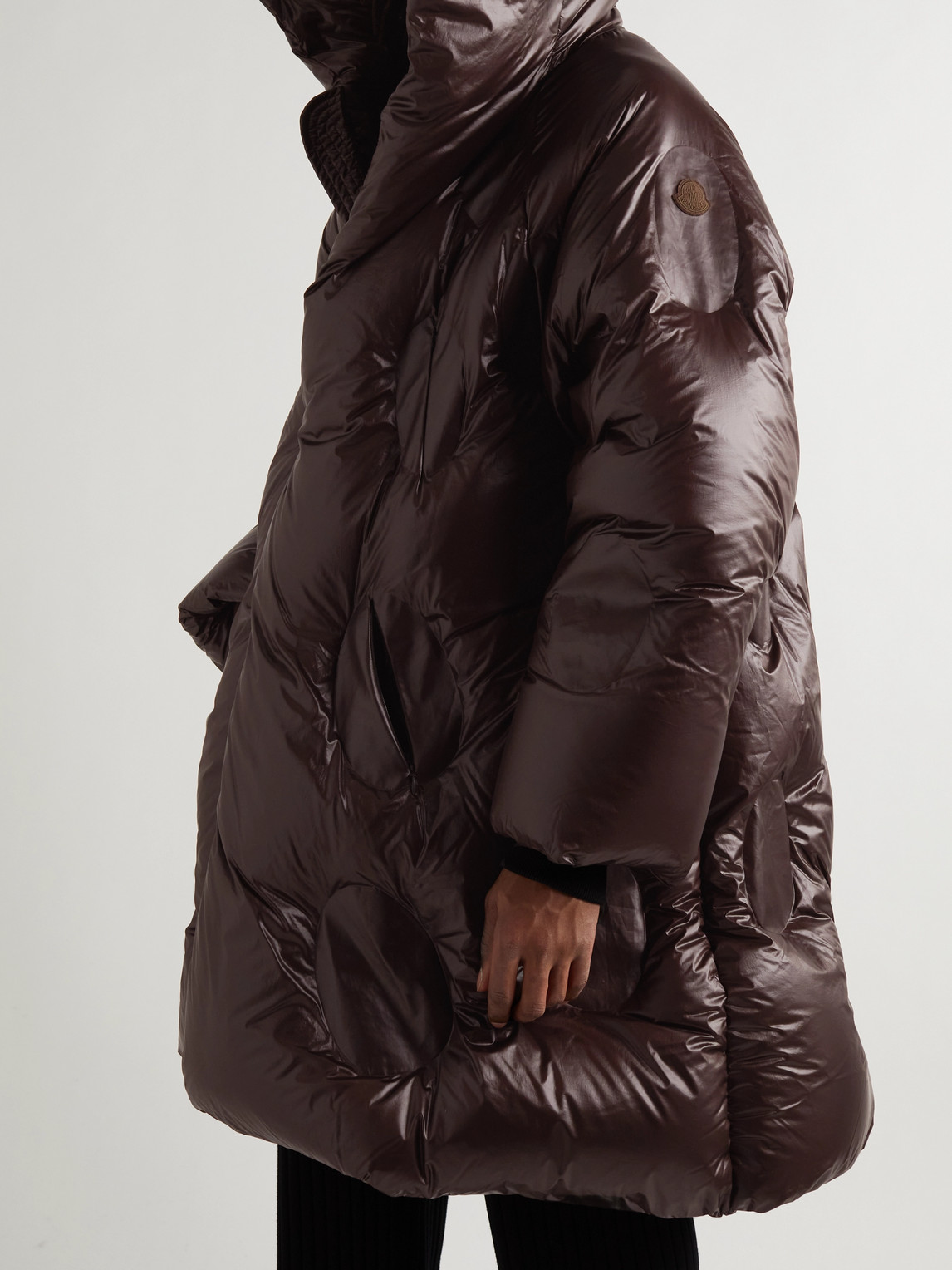 Shop Moncler Genius Dingyun Zhang Iaphia Oversized Quilted Glossed-shell Hooded Down Coat In Brown