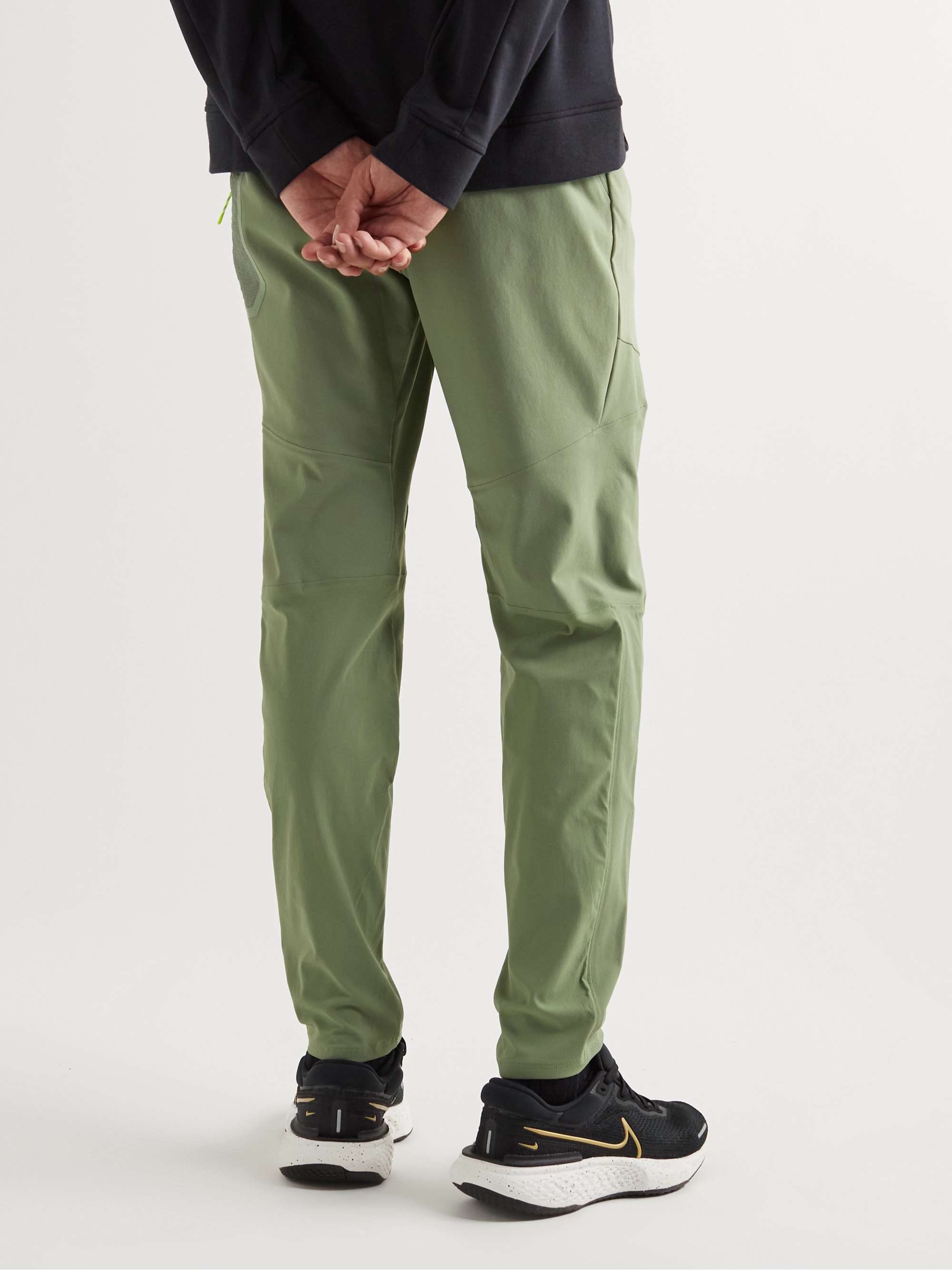 LULULEMON Q222 StraightLeg Panelled StretchNylon Trousers for Men