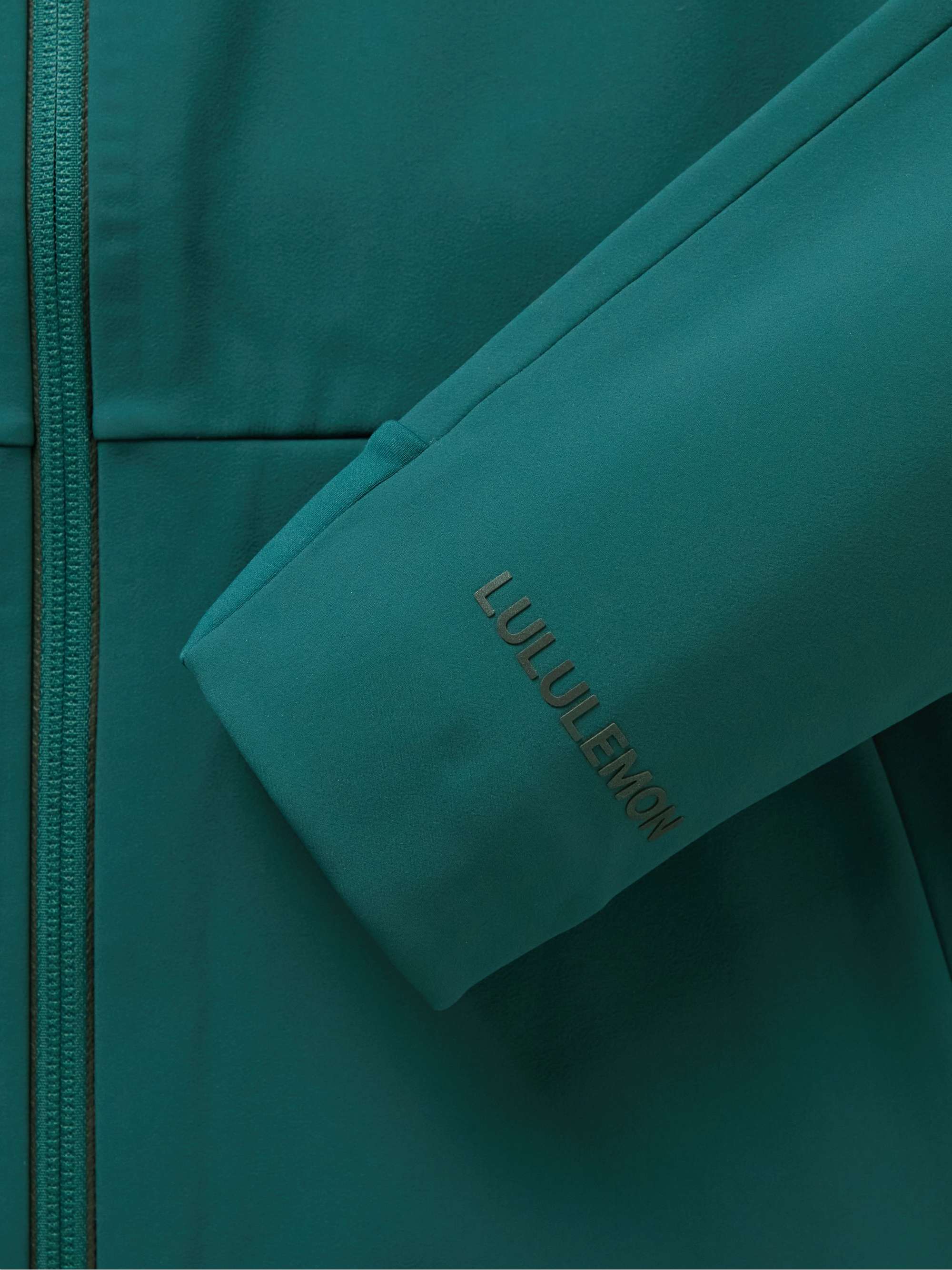 LULULEMON Cross Chill Stretch-Shell Hooded Jacket