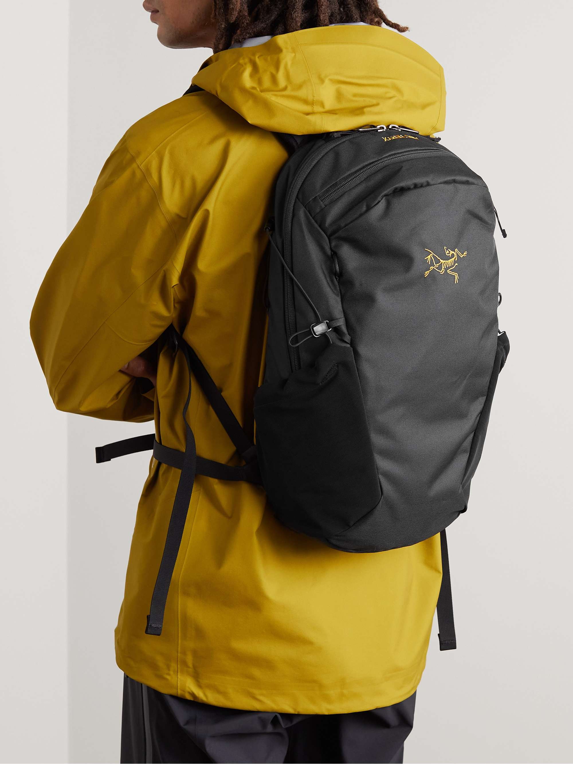 ARC'TERYX 맨티스 16 셸 립스탑 백팩