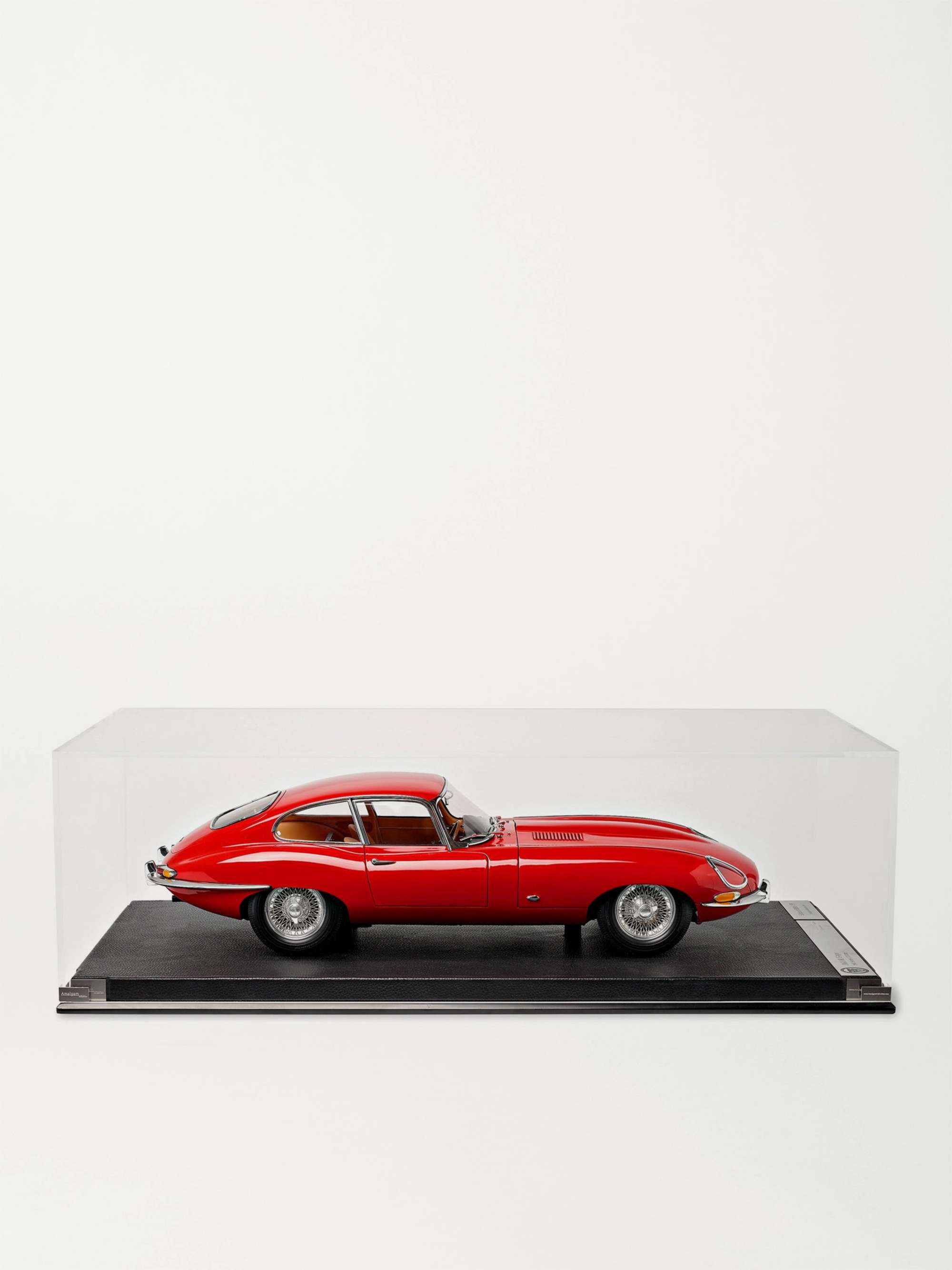 1:8 Scale Models – Amalgam Collection