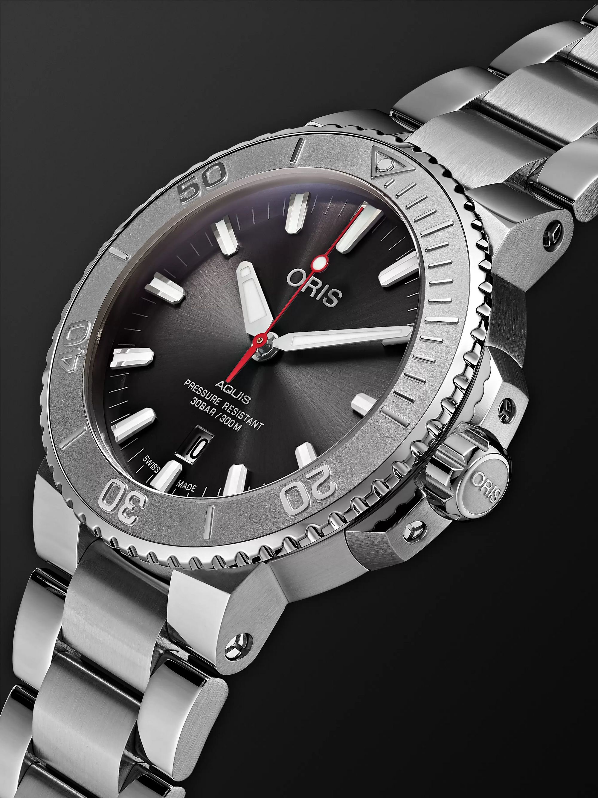 ORIS Aquis Date Relief Automatic 43.5mm Stainless Steel Watch, Ref. No. 01 733 7730 4153-07 8 24 05PEB