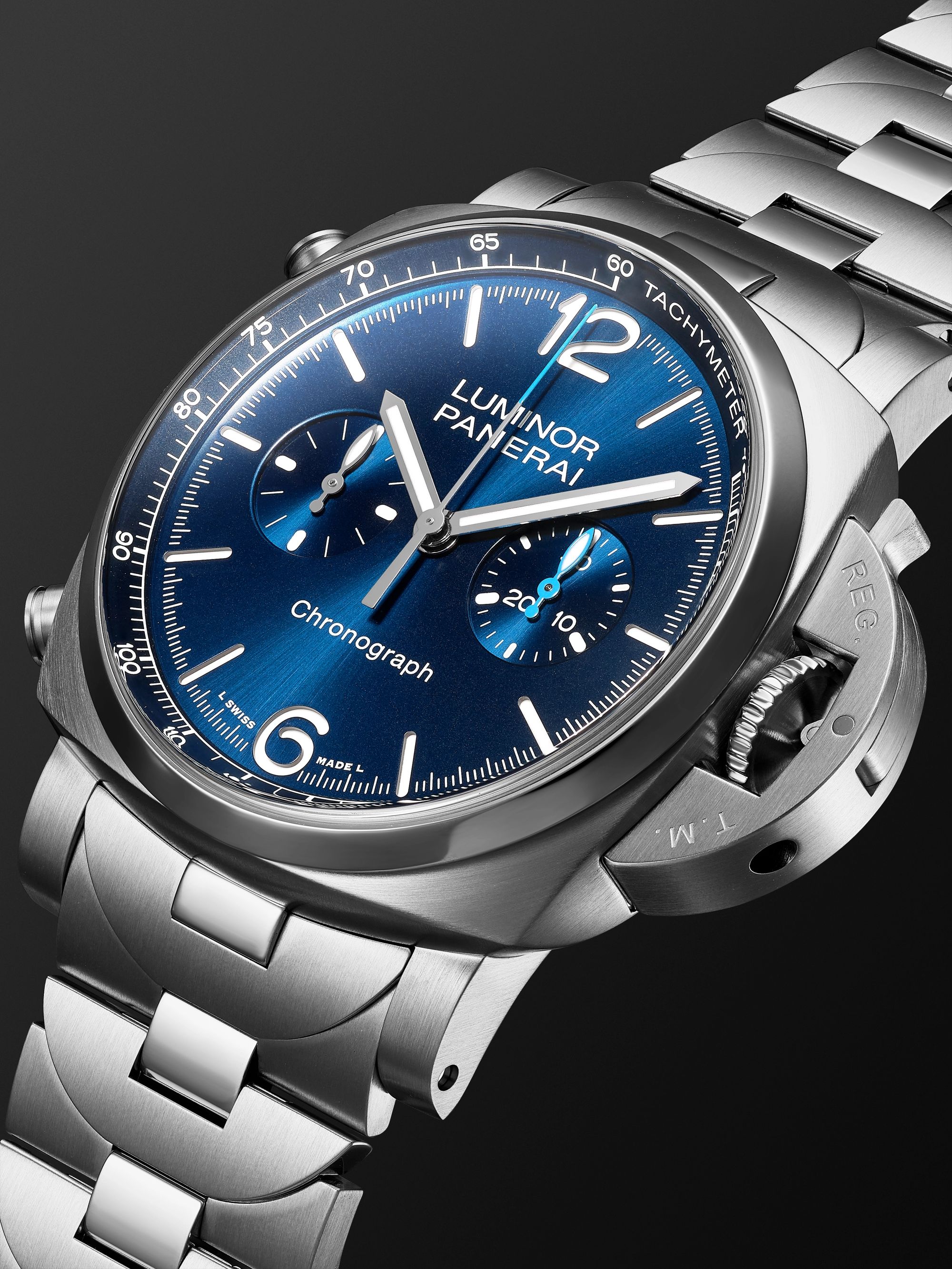 PANERAI Luminor Chrono Automatic Chronograph 44mm Stainless Steel Watch, Ref. No. PAM01110