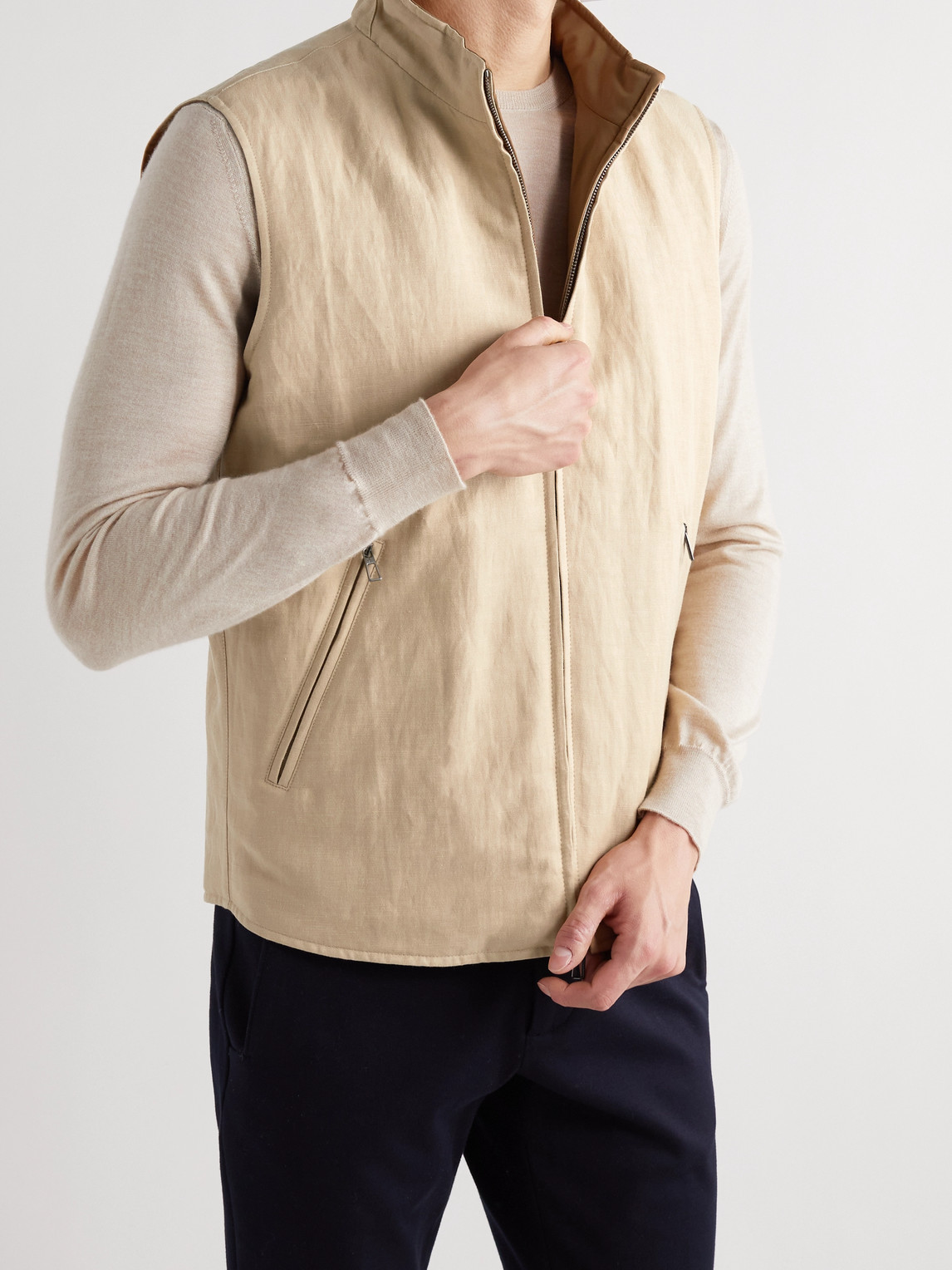 Loro Piana Marlin Reversible Shell And Linen And Silk-blend Gilet In Unknown