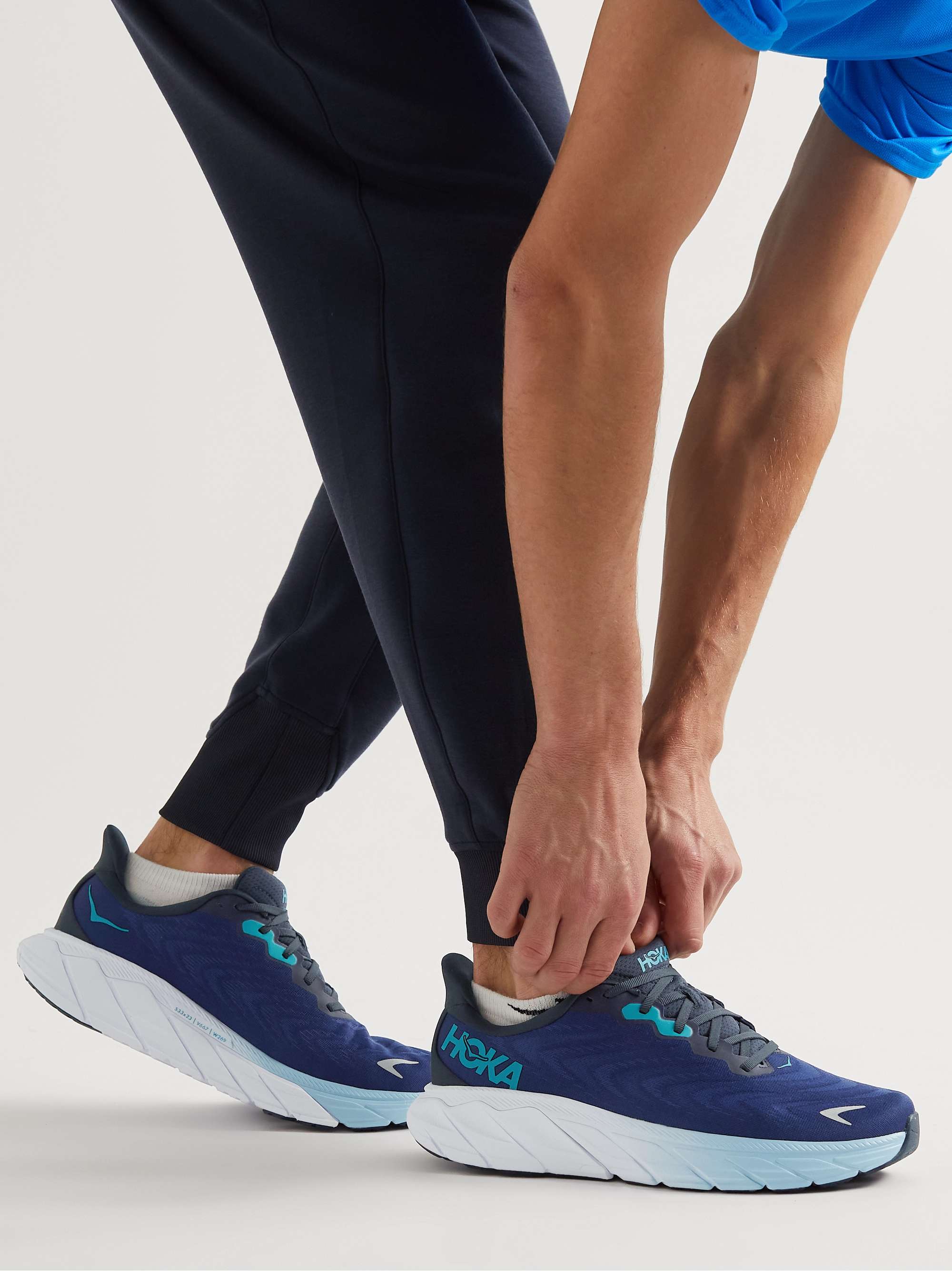 HOKA ONE ONE M Arahi 6 Mesh Running Sneakers