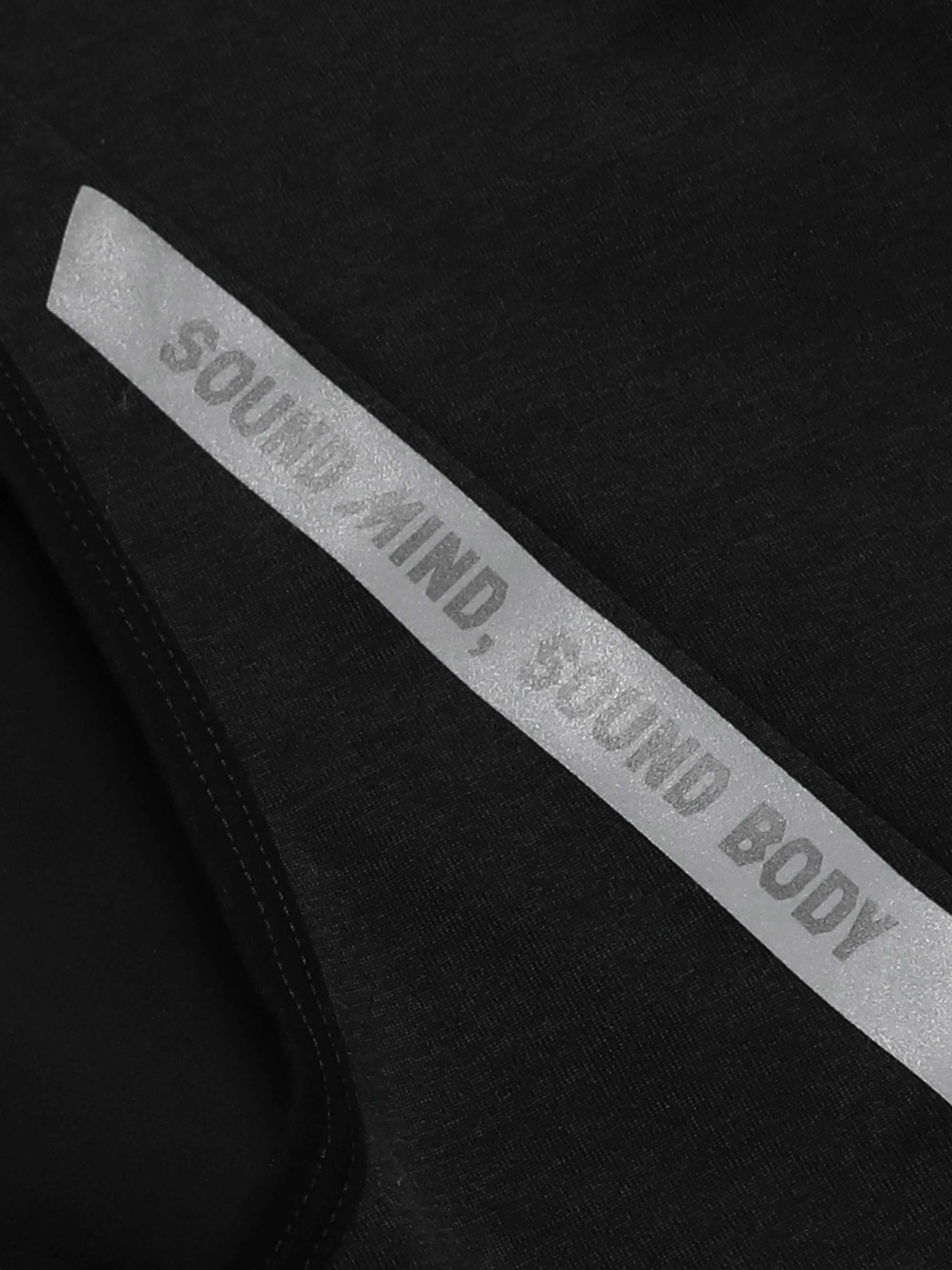 ASICS Lite-Show Logo-Print Recycled-Shell Gilet