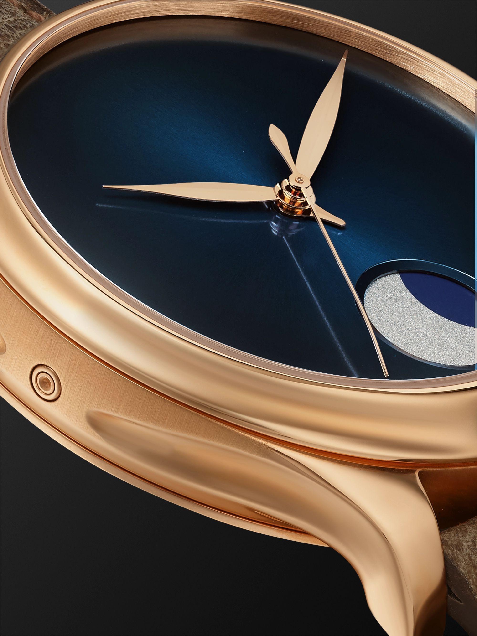 H. MOSER & CIE. Endeavour Perpetual Moon Limited Edition Hand-Wound 42mm 18-Karat Red Gold and Leather Watch, Ref. No. 1801-0400
