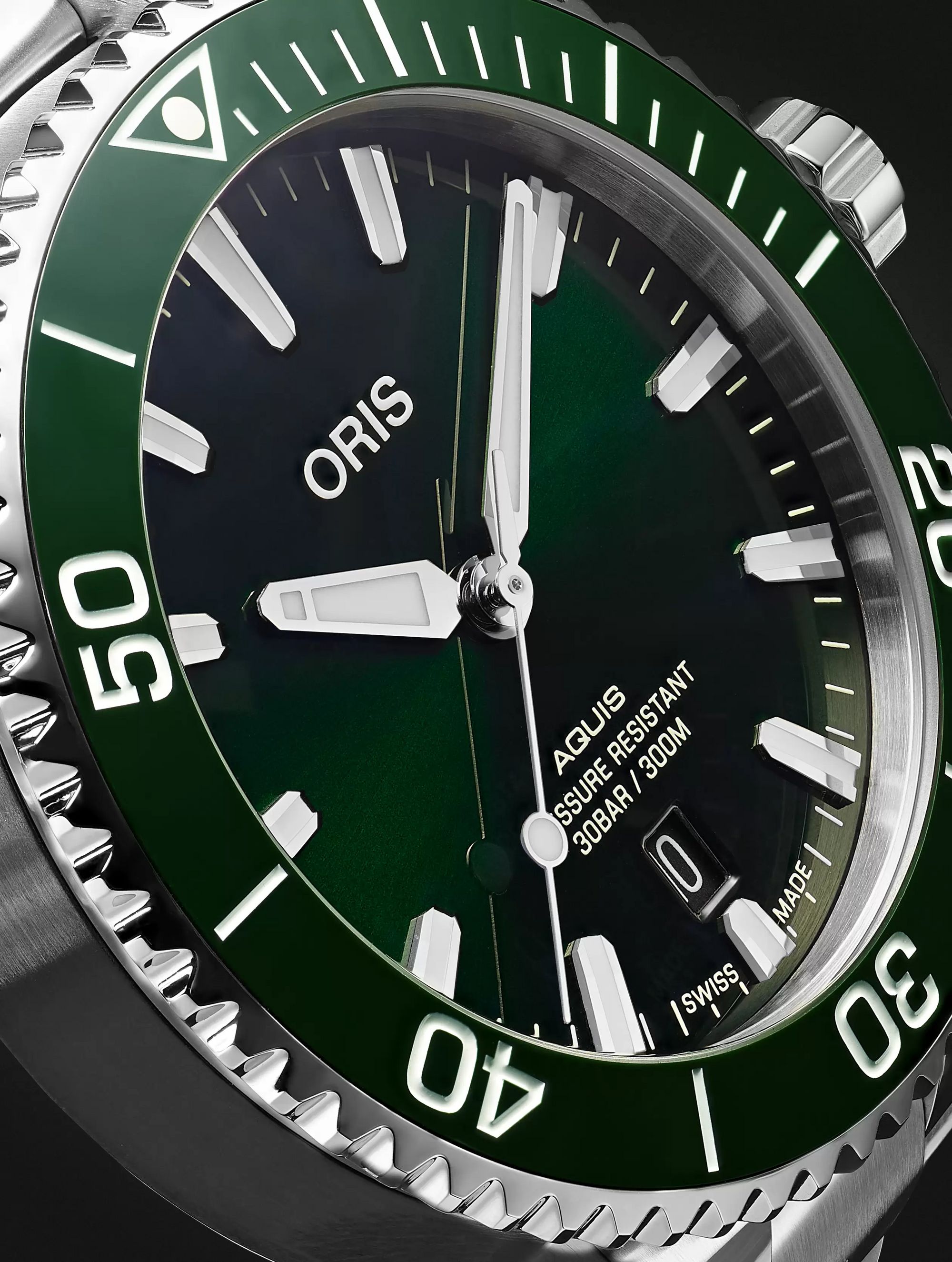 ORIS Aquis Date Automatic 41.5mm Stainless Steel Watch, Ref. No. 01 733 7766 4157-07 8 22 05PEB