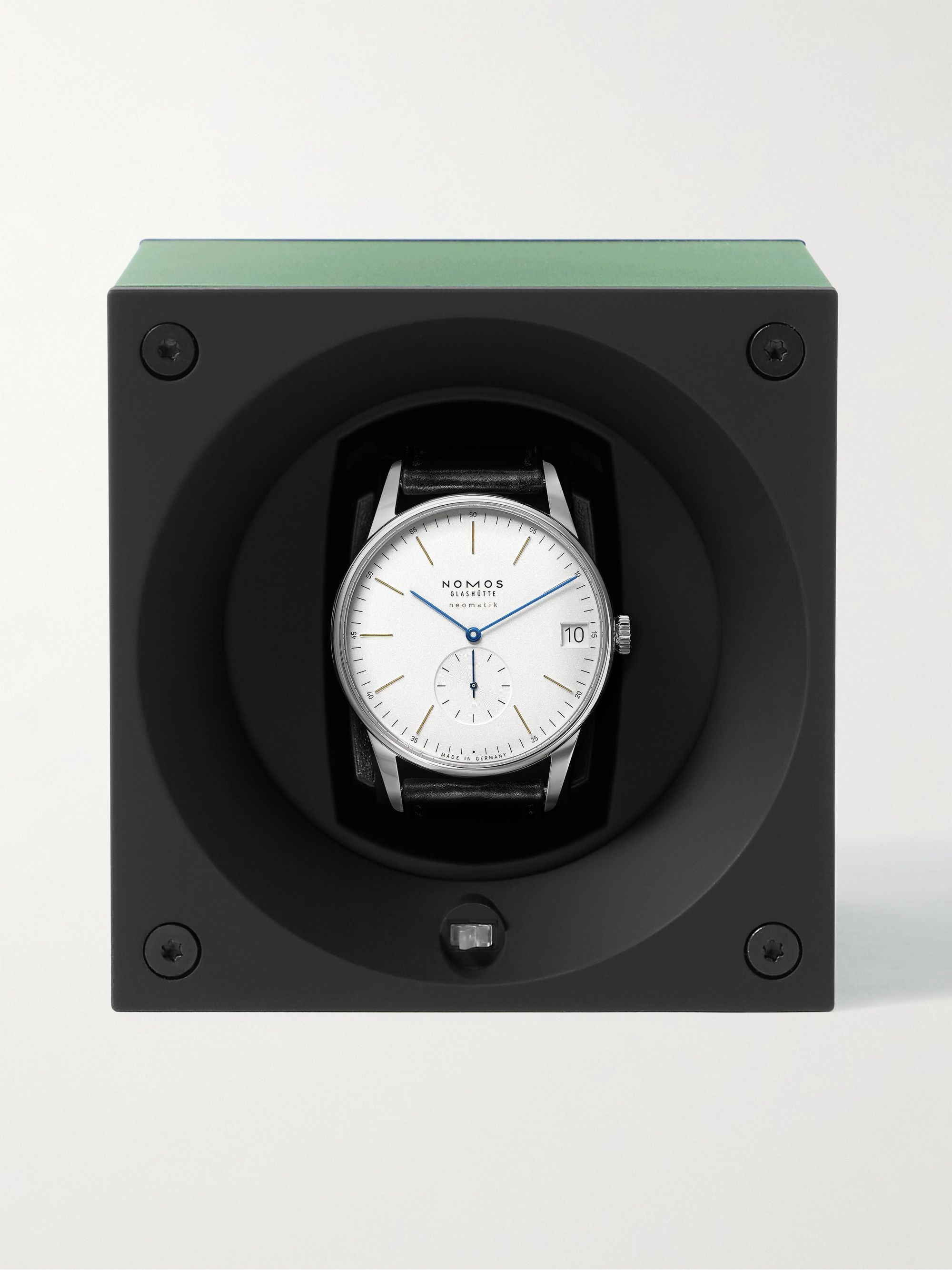 SWISSKUBIK Masterbox Anodised Aluminium Watch Winder