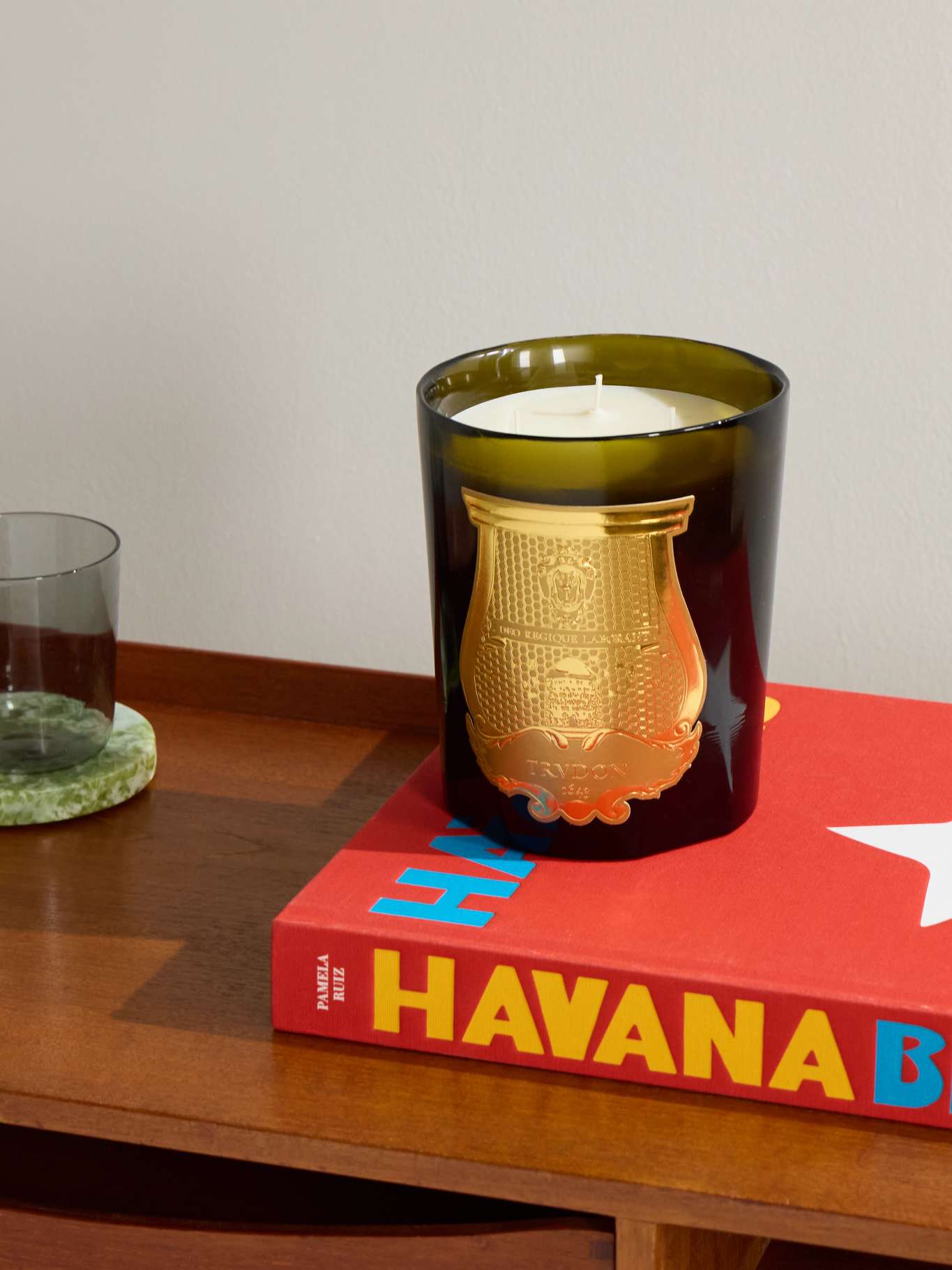 CIRE TRUDON Cyrnos Scented Candle, 800g for Men MR PORTER