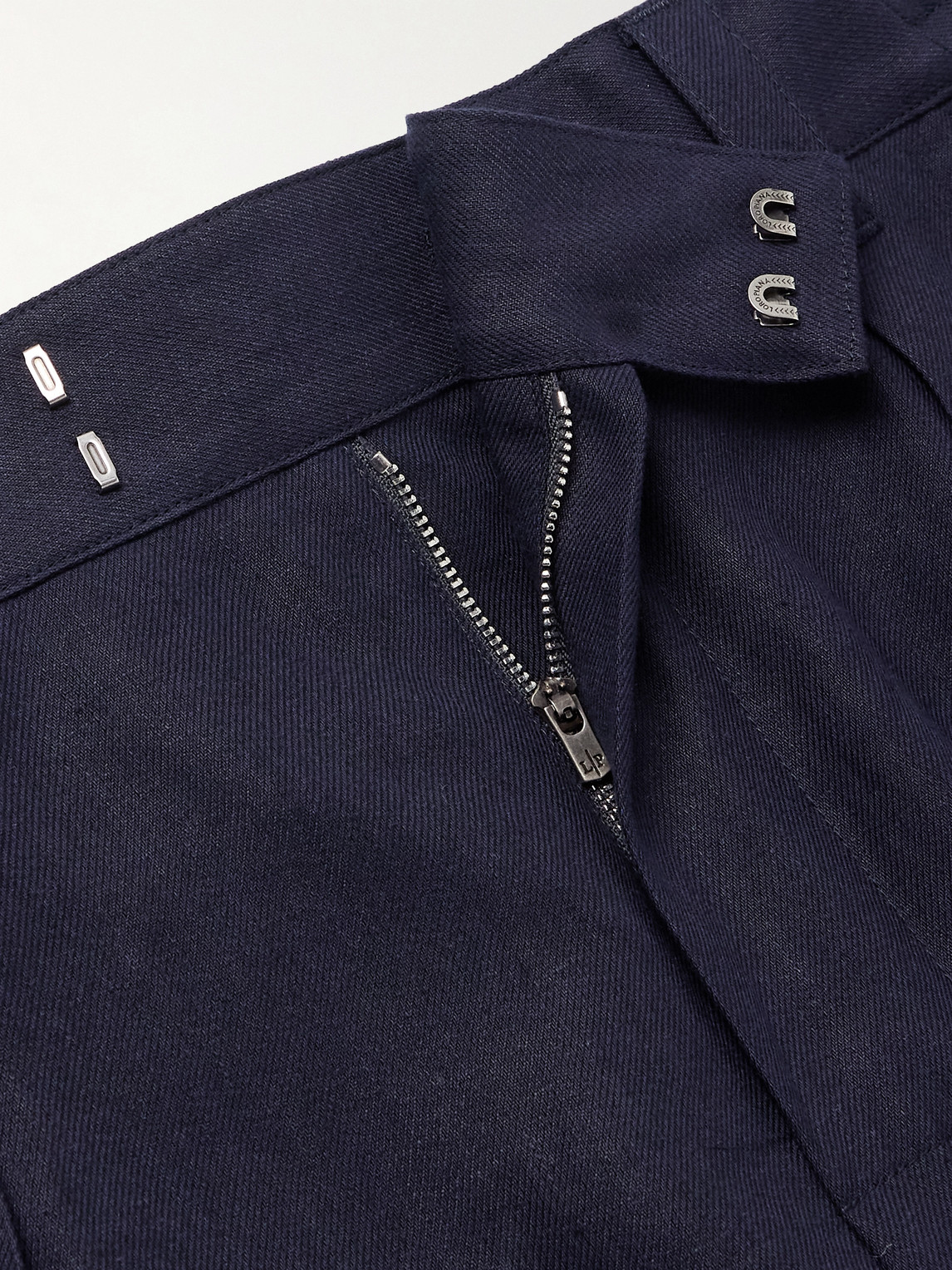 Loro Piana Reinga Wide-leg Pleated Linen-twill Bermuda Shorts In Blue