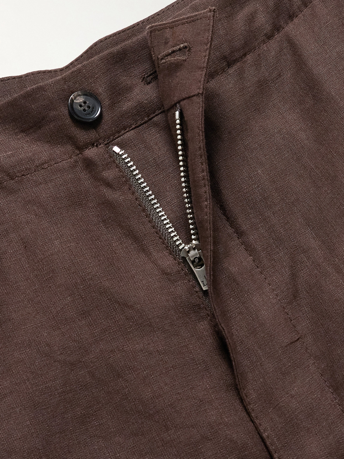 Loro Piana Straight-leg Linen Shorts In Brown