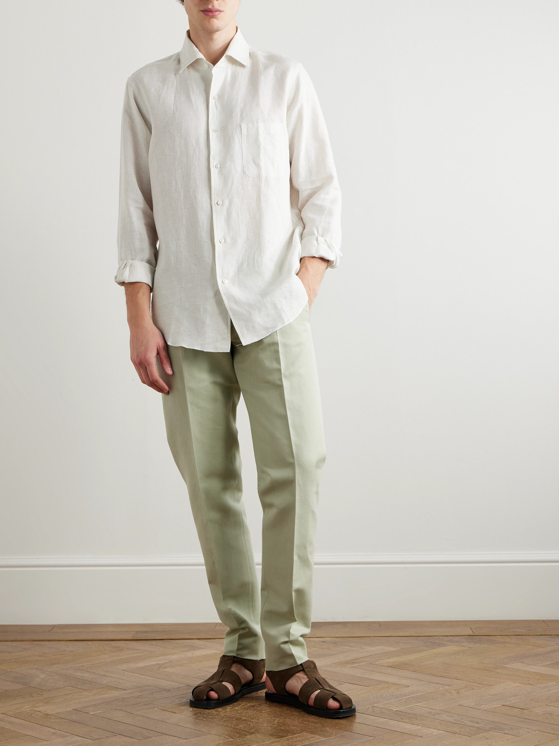 Loro Piana Cedric Tapered Cotton And Linen-blend Canvas Trousers In Green