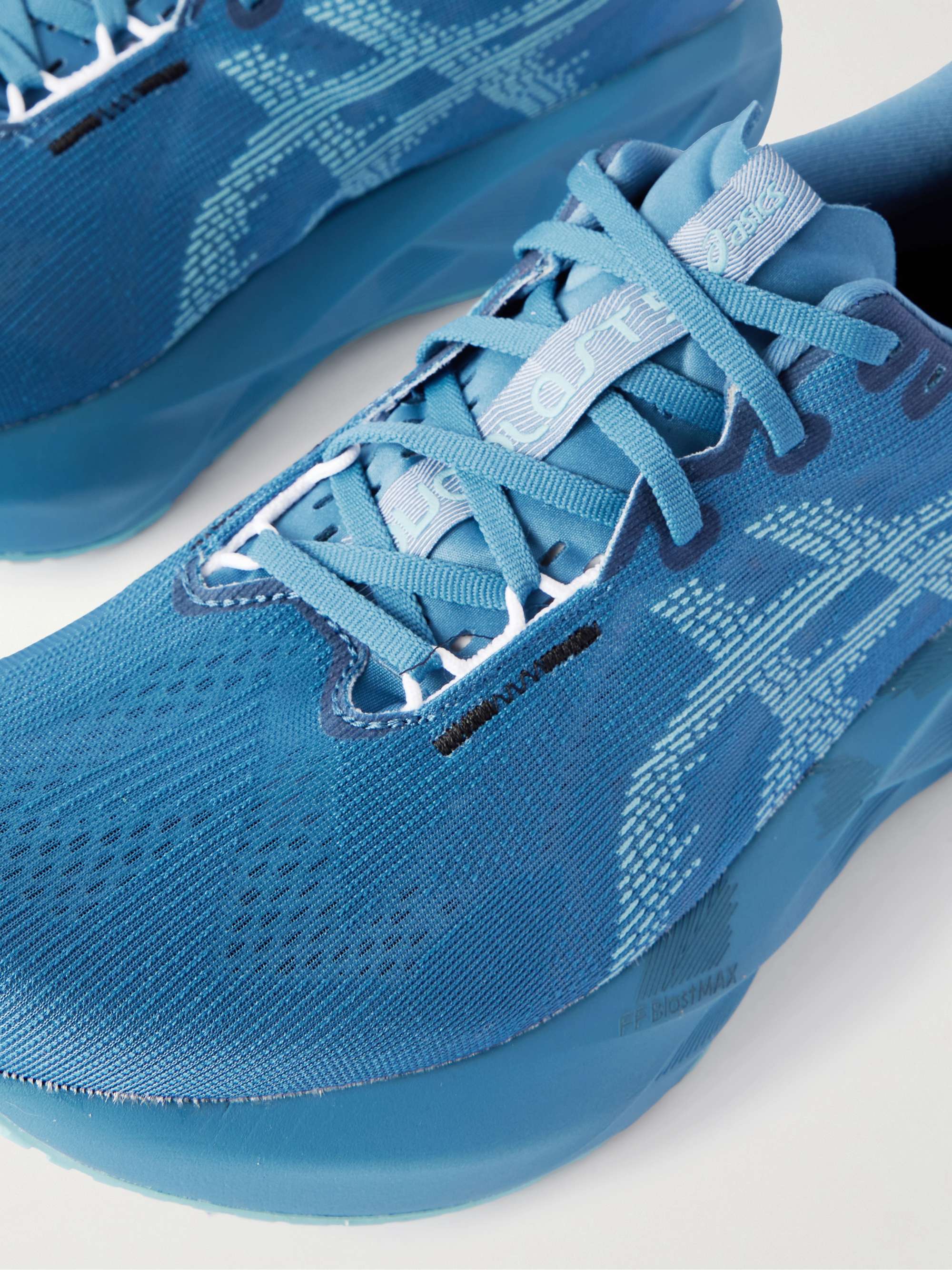 ASICS 