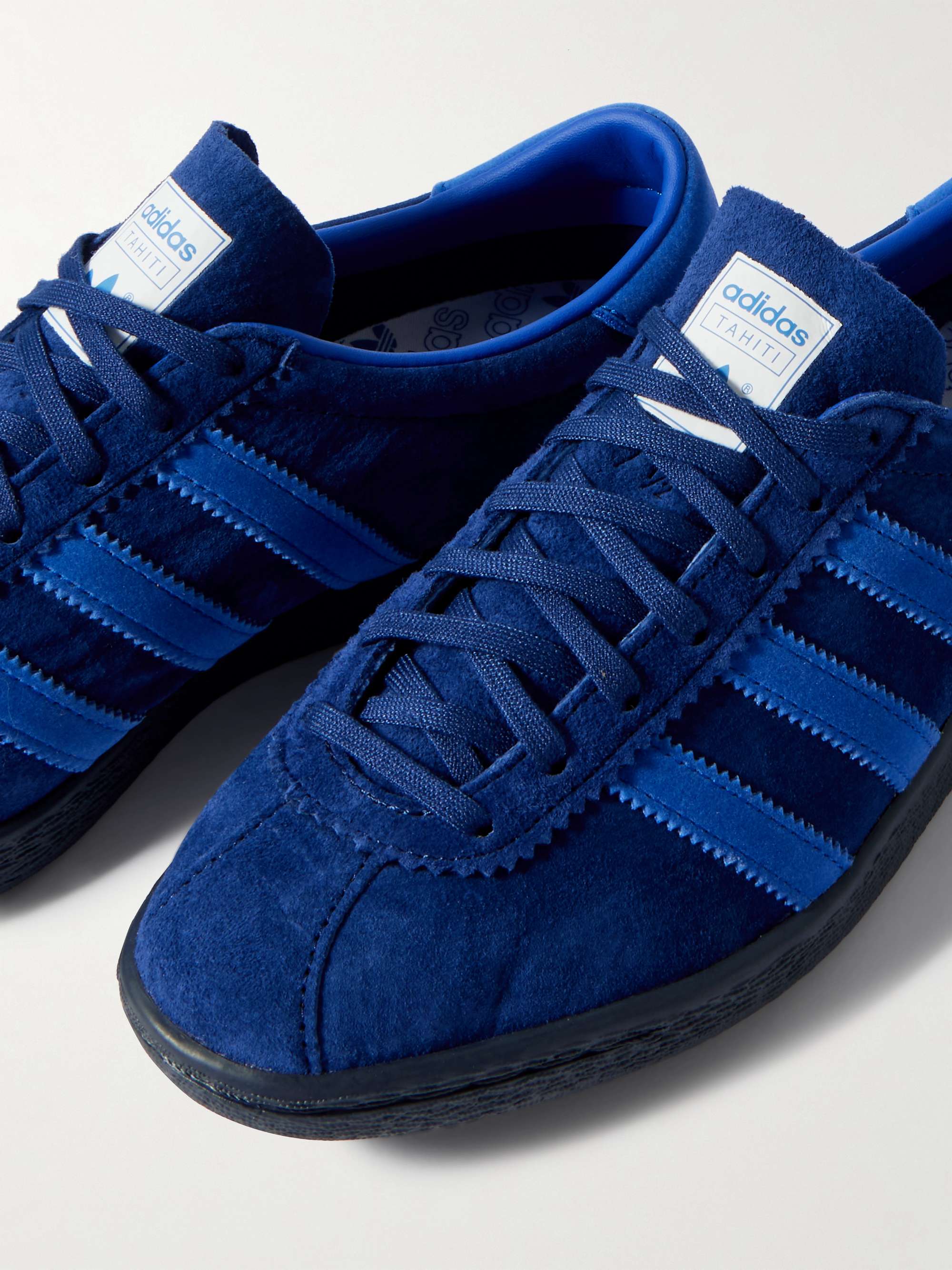 ADIDAS ORIGINALS 