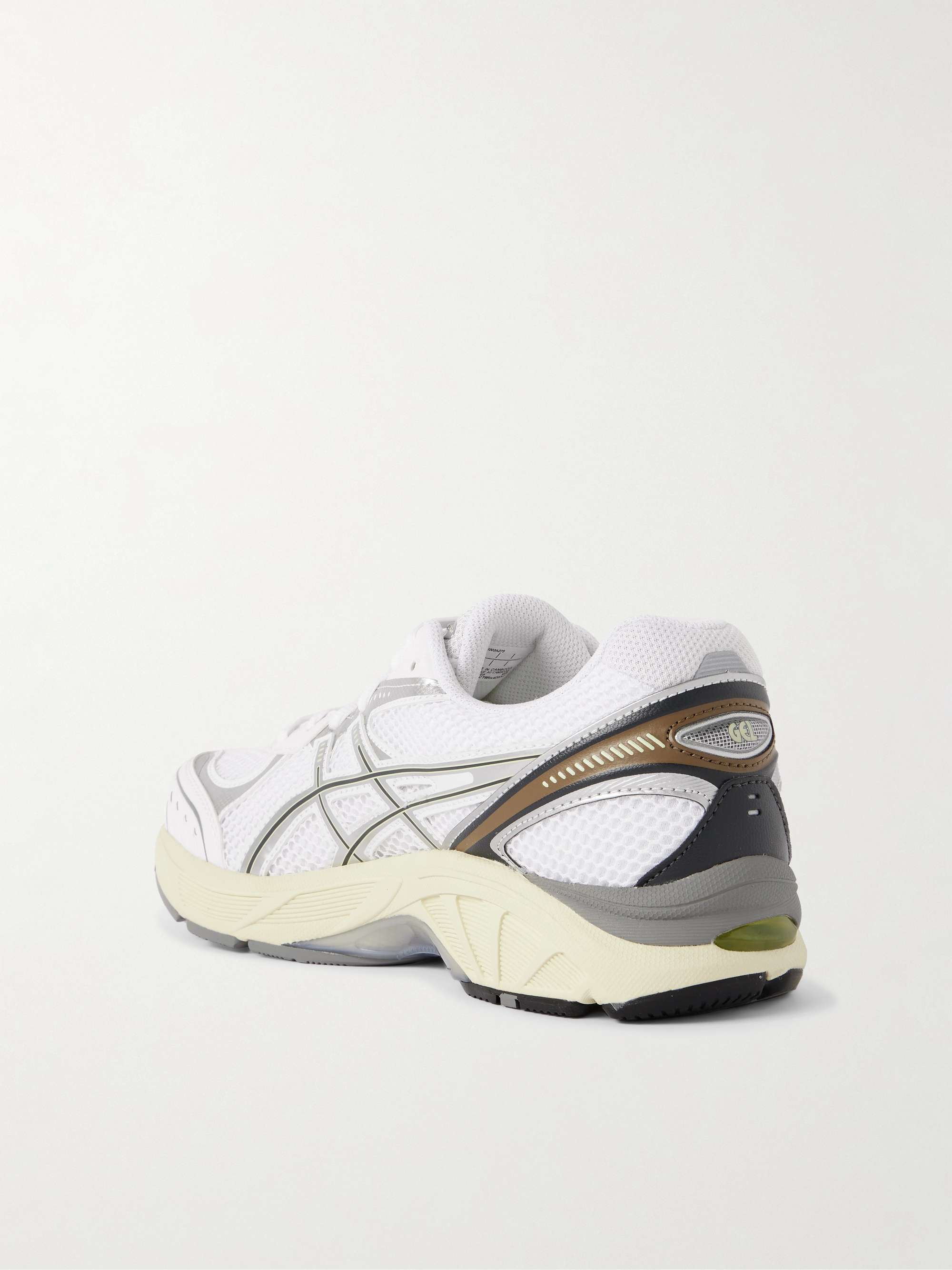 ASICS 