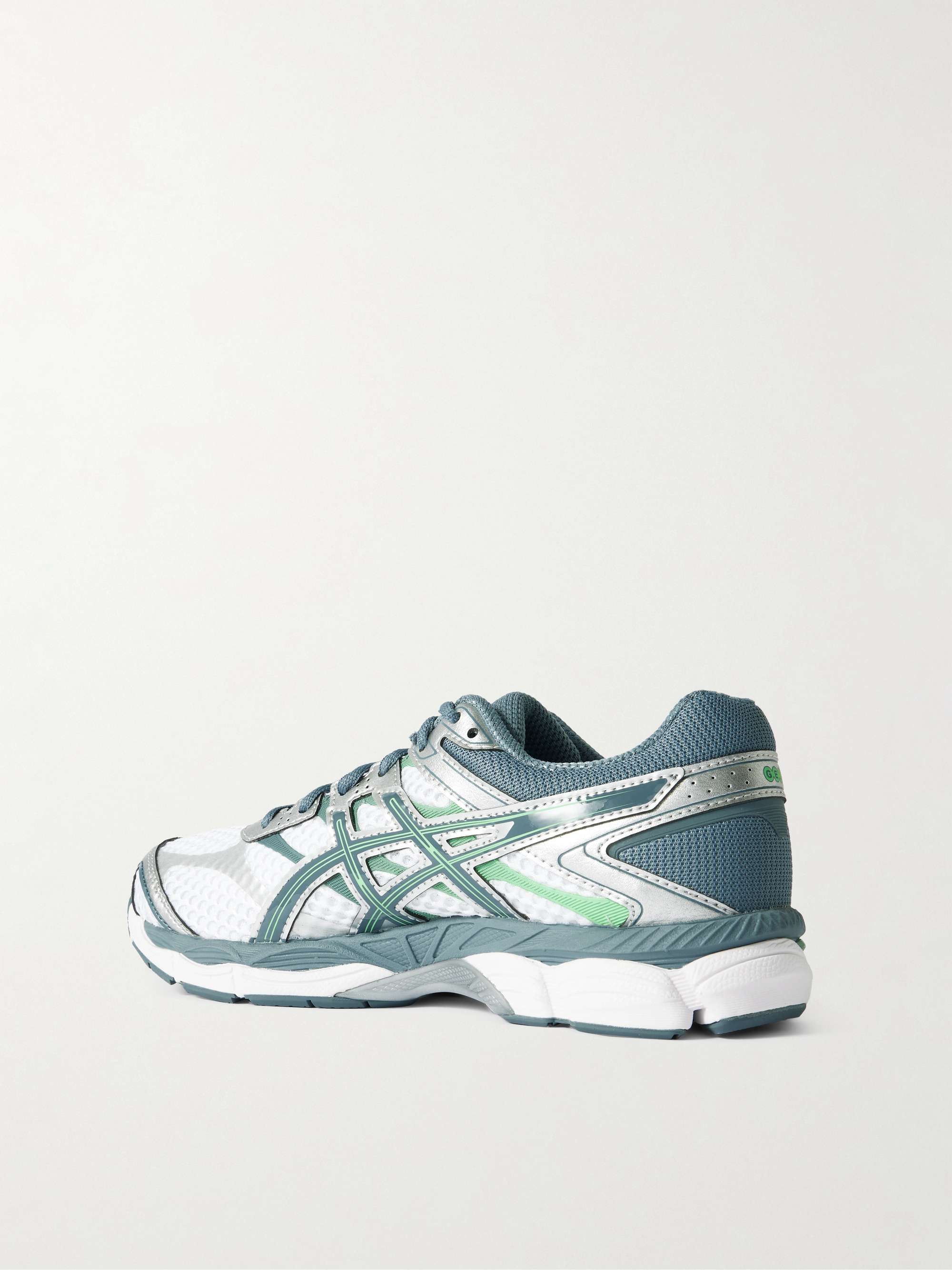 ASICS 