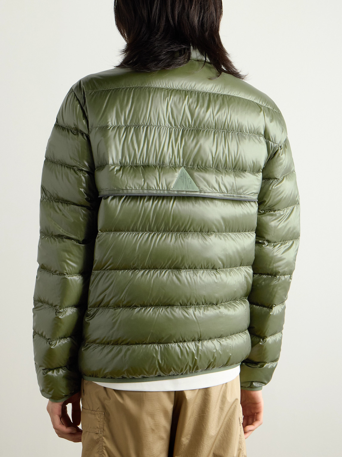 Moncler Grenoble ロゴパッチ キルティング パファージャケット 大人気！】MONCLER☆ロゴパッチ付きキルティングジャケット