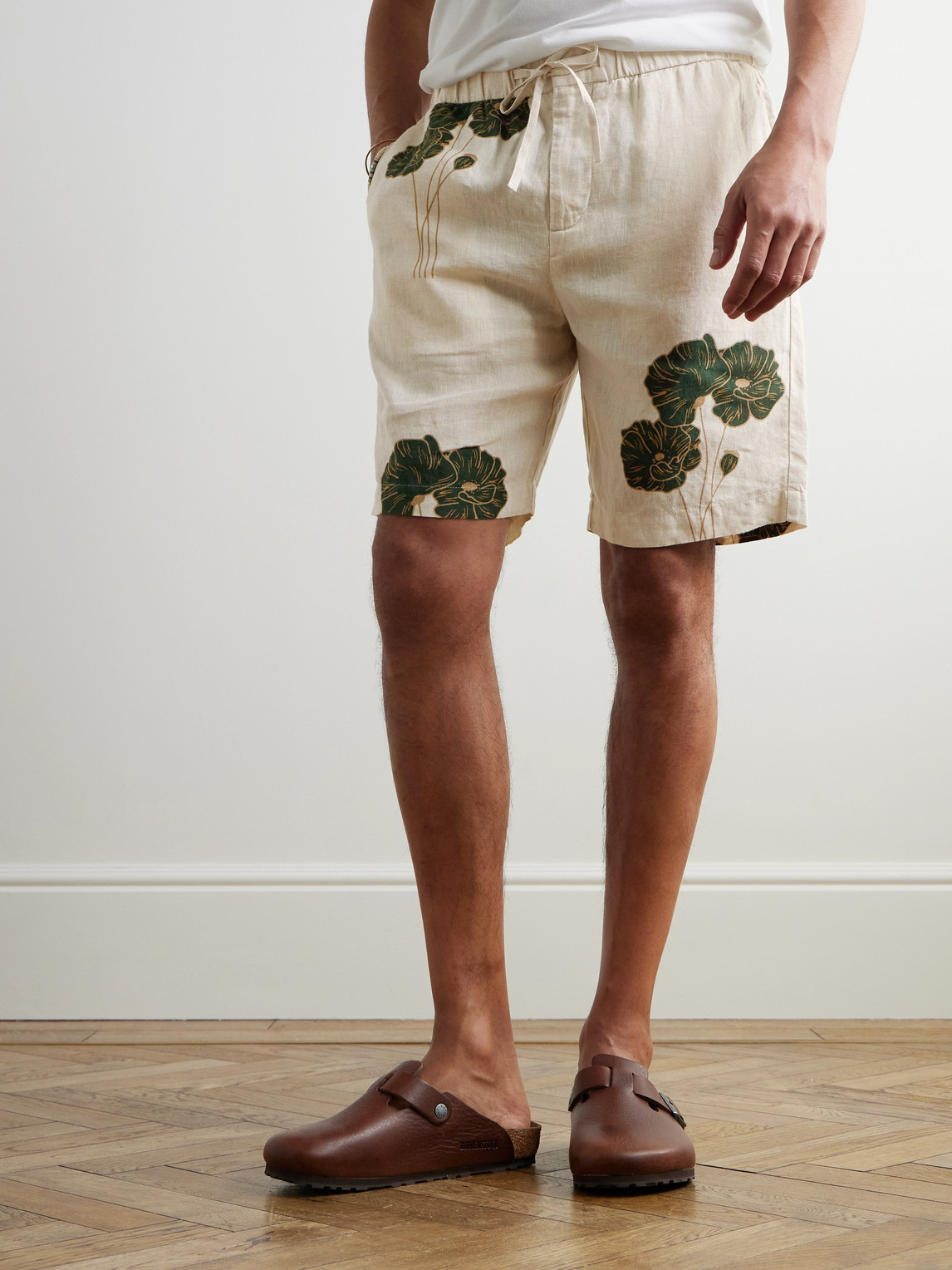 Frescobol Carioca Felipe Straight-leg Floral-print Linen Shorts In White
