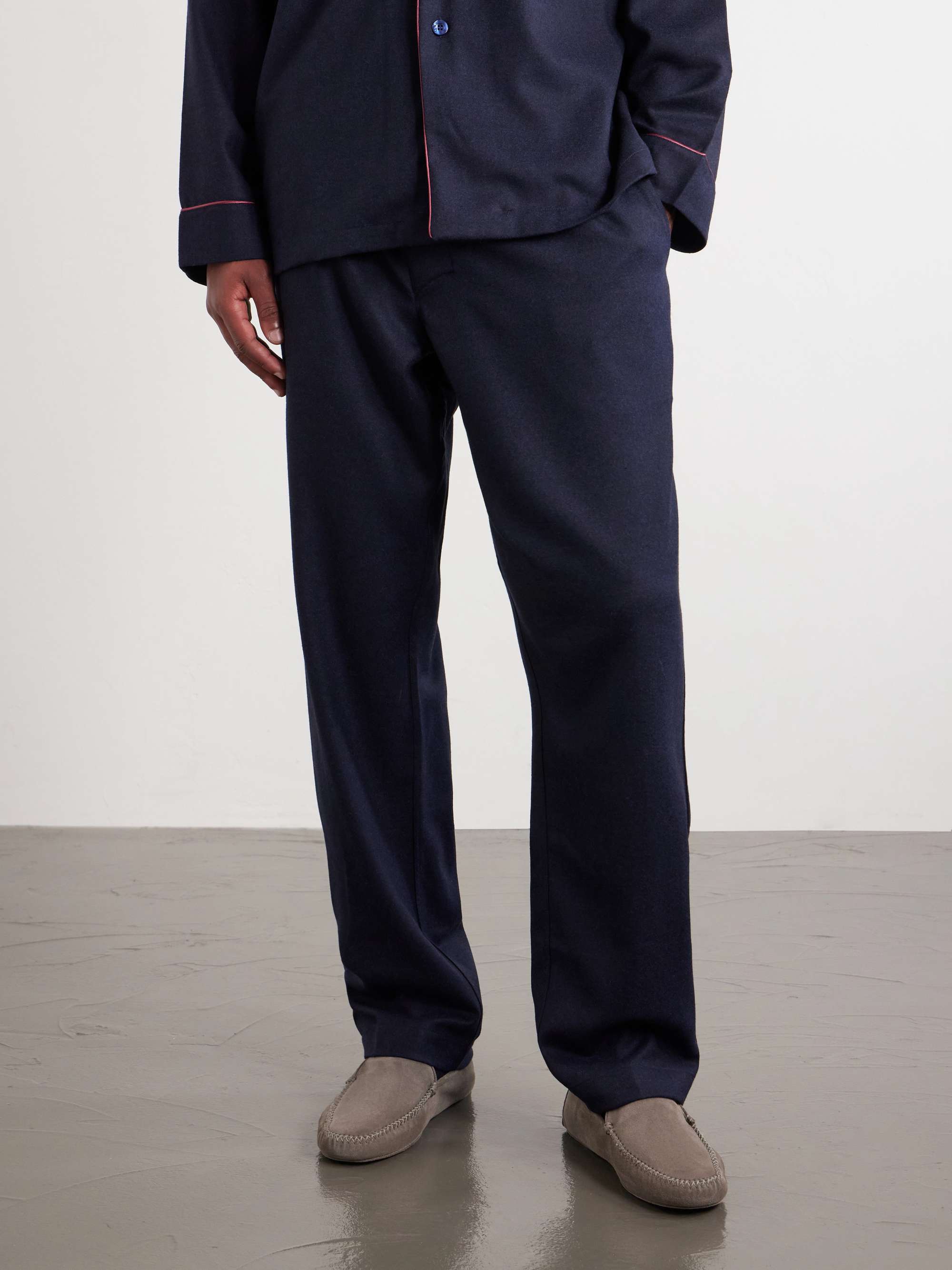 THOM SWEENEY 