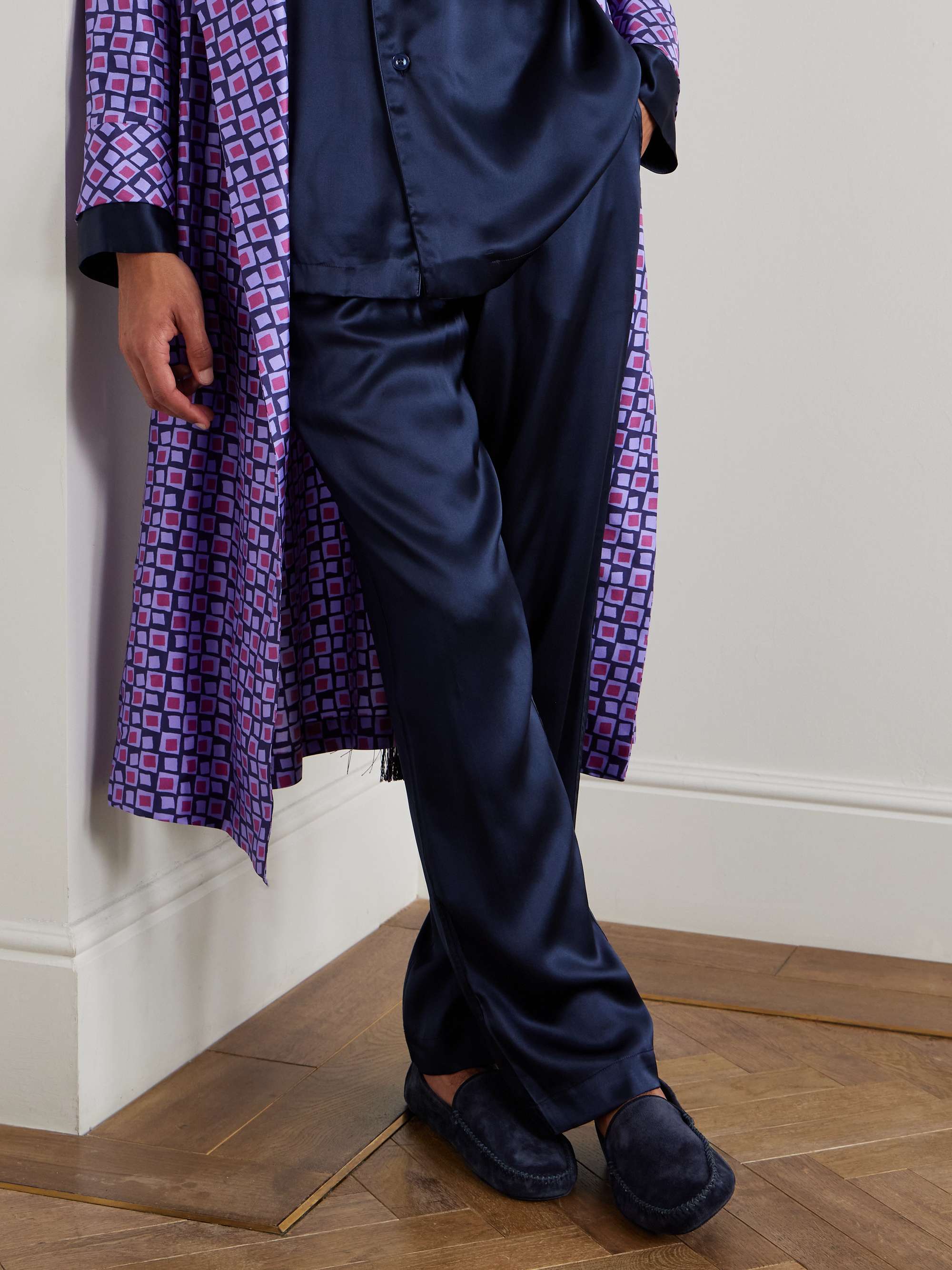 THOM SWEENEY 