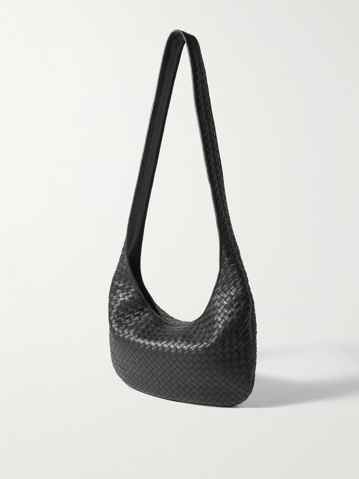 Bottega Veneta Intrecciato Leather Messenger Bag In Black