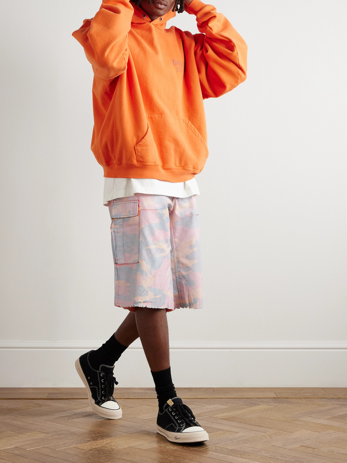 Gallery Dept. Straight-leg Camouflage-print Cotton-twill Cargo Shorts In Pink
