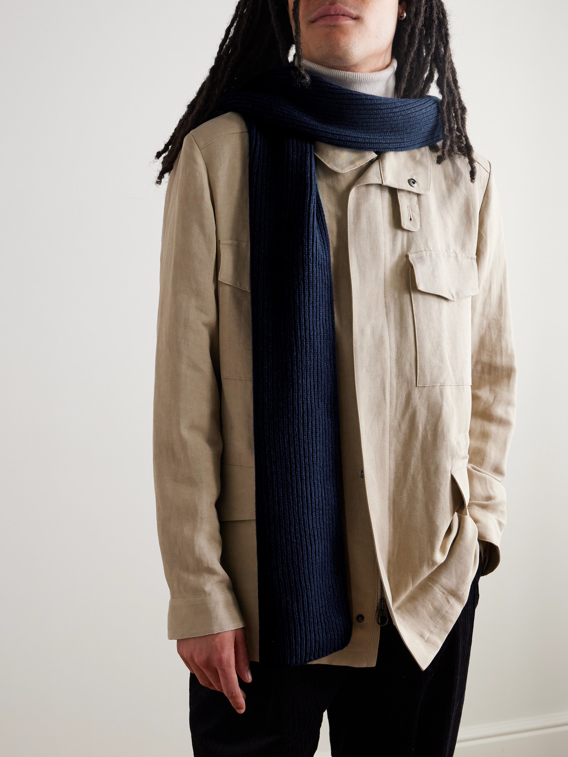 John Smedley Stark Ribbed Recycled-cashmere And Merino Wool-blend Scarf In Blue