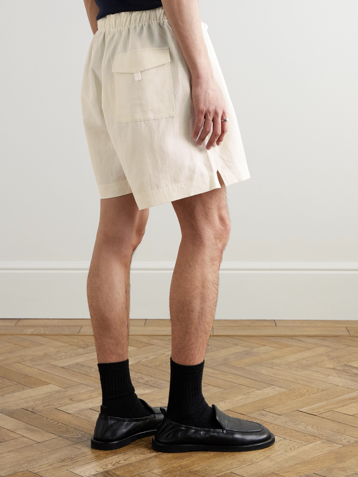 Studio Nicholson Starboard Wide-leg Linen And Wool-blend Drawstring Shorts