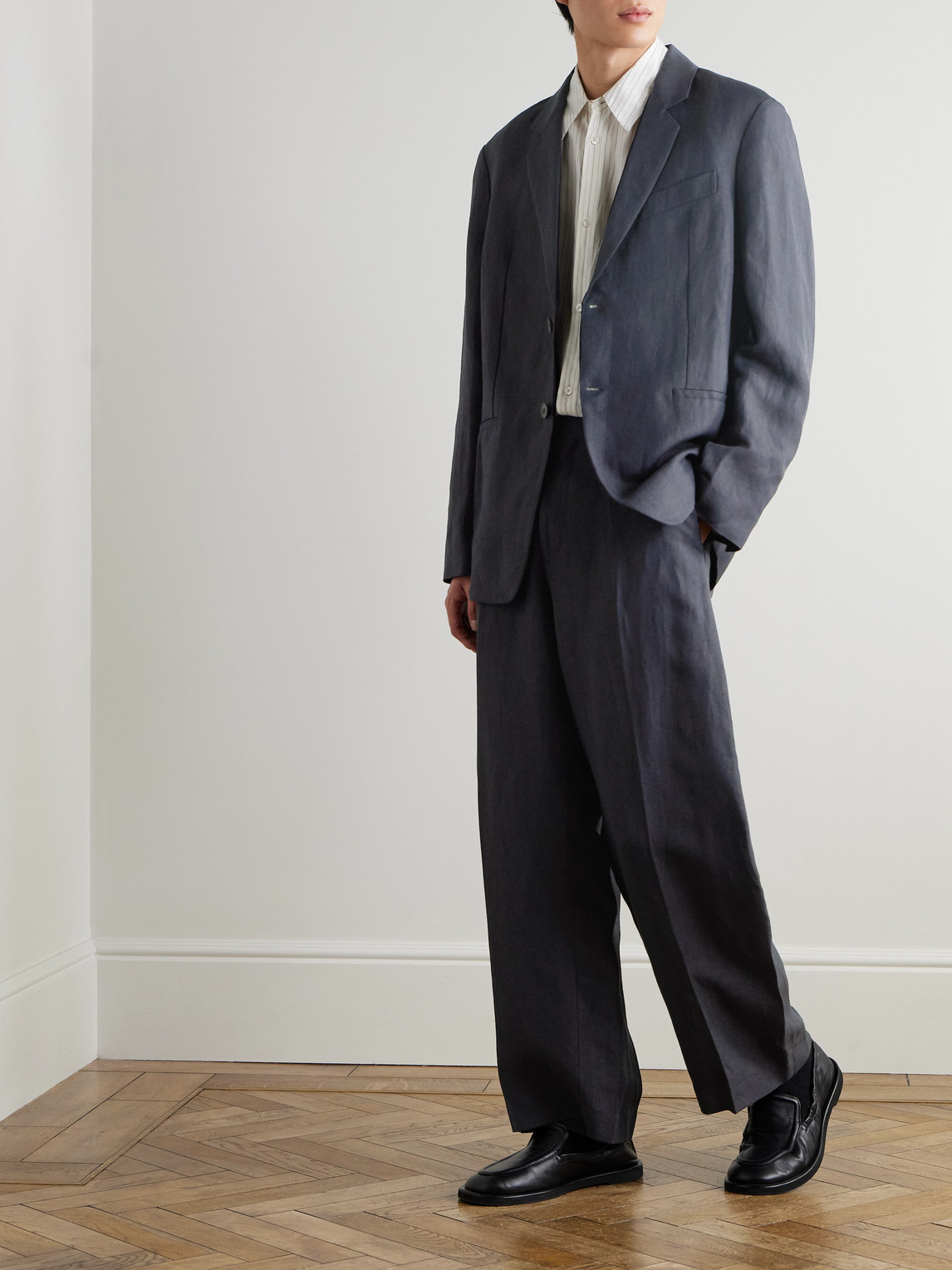 Studio Nicholson Fume Tapered Linen-blend Suit Trousers In Blue