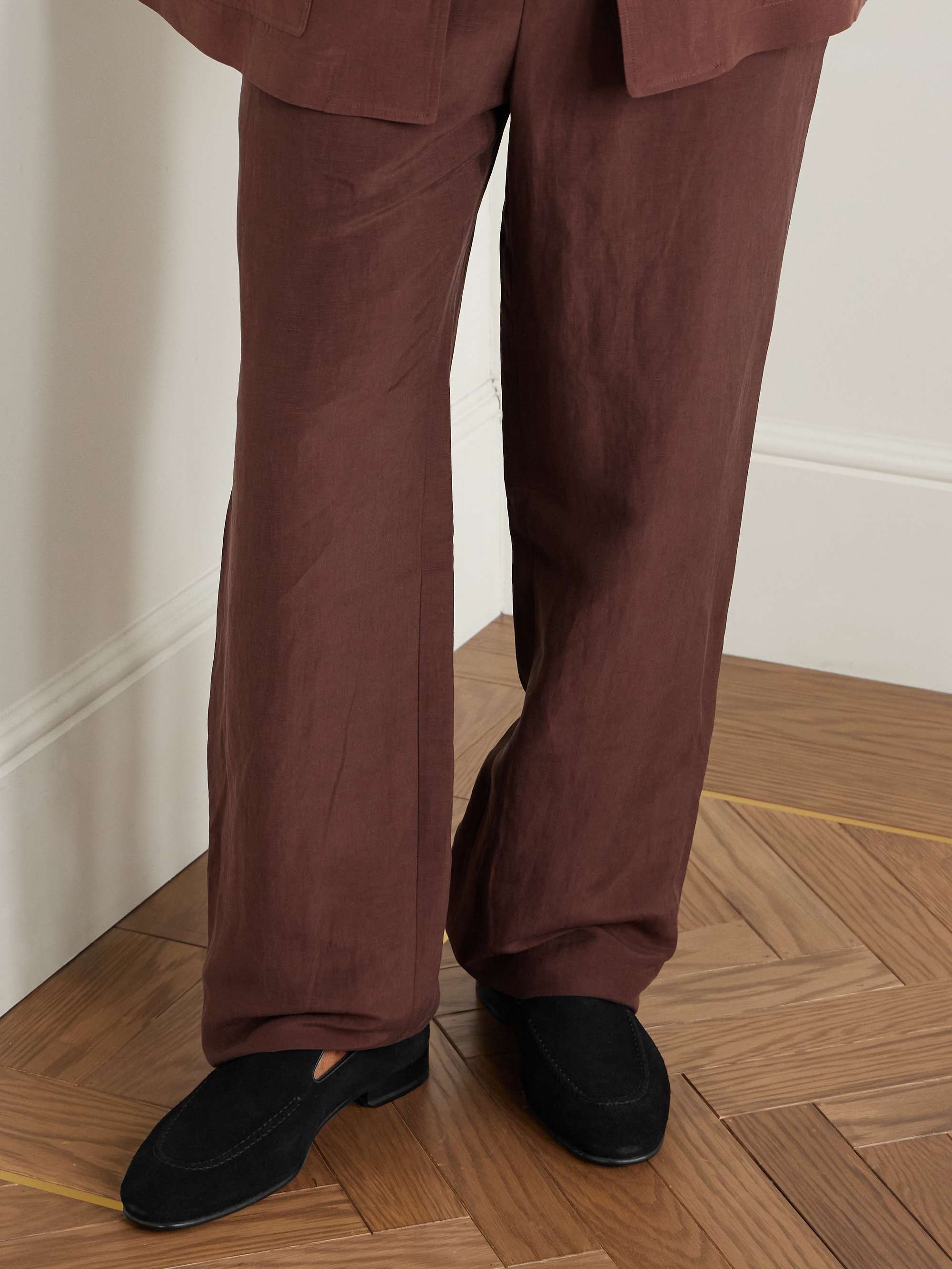 MANOLO BLAHNIK 