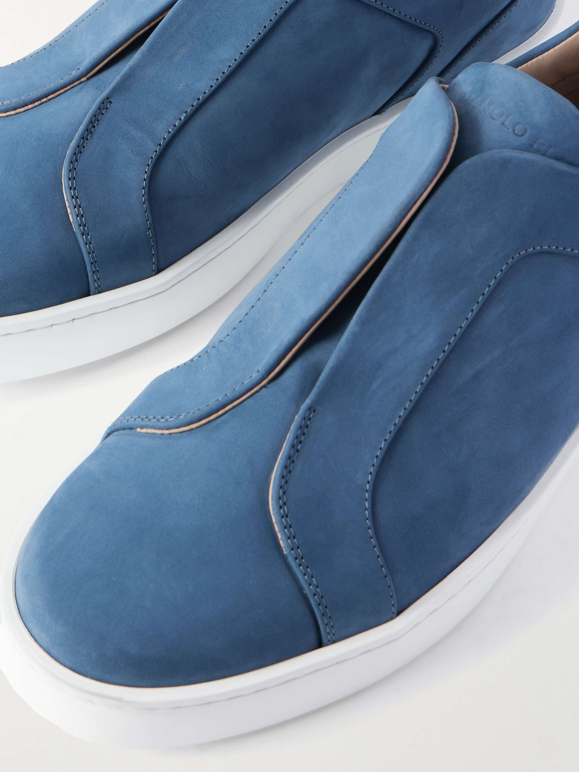 MANOLO BLAHNIK 