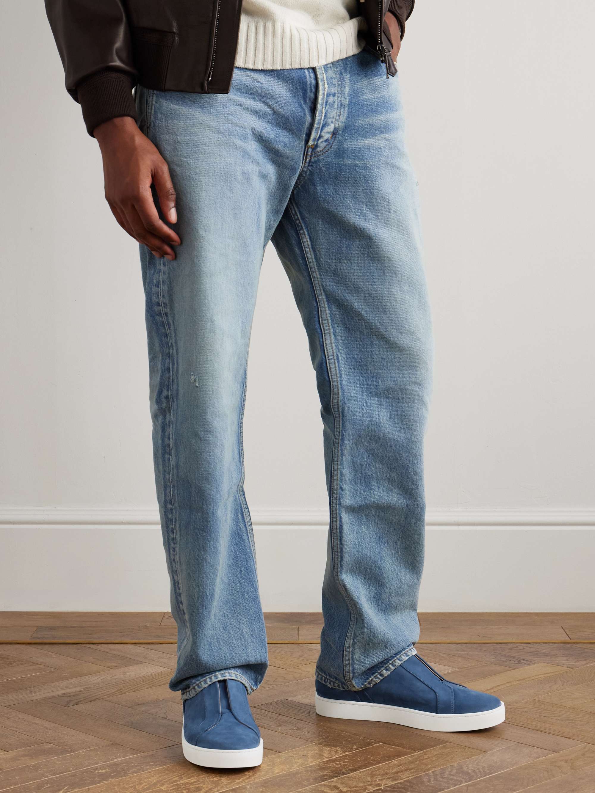 MANOLO BLAHNIK 