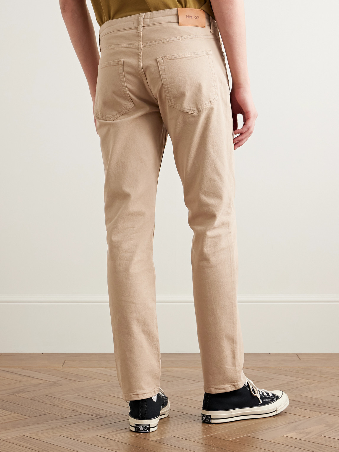  Nn07 - Tony 1923 Slim-fit Garment-dyed Organic Cotton-blend Twill Trousers - Men - Neutrals - Uk/us 28 