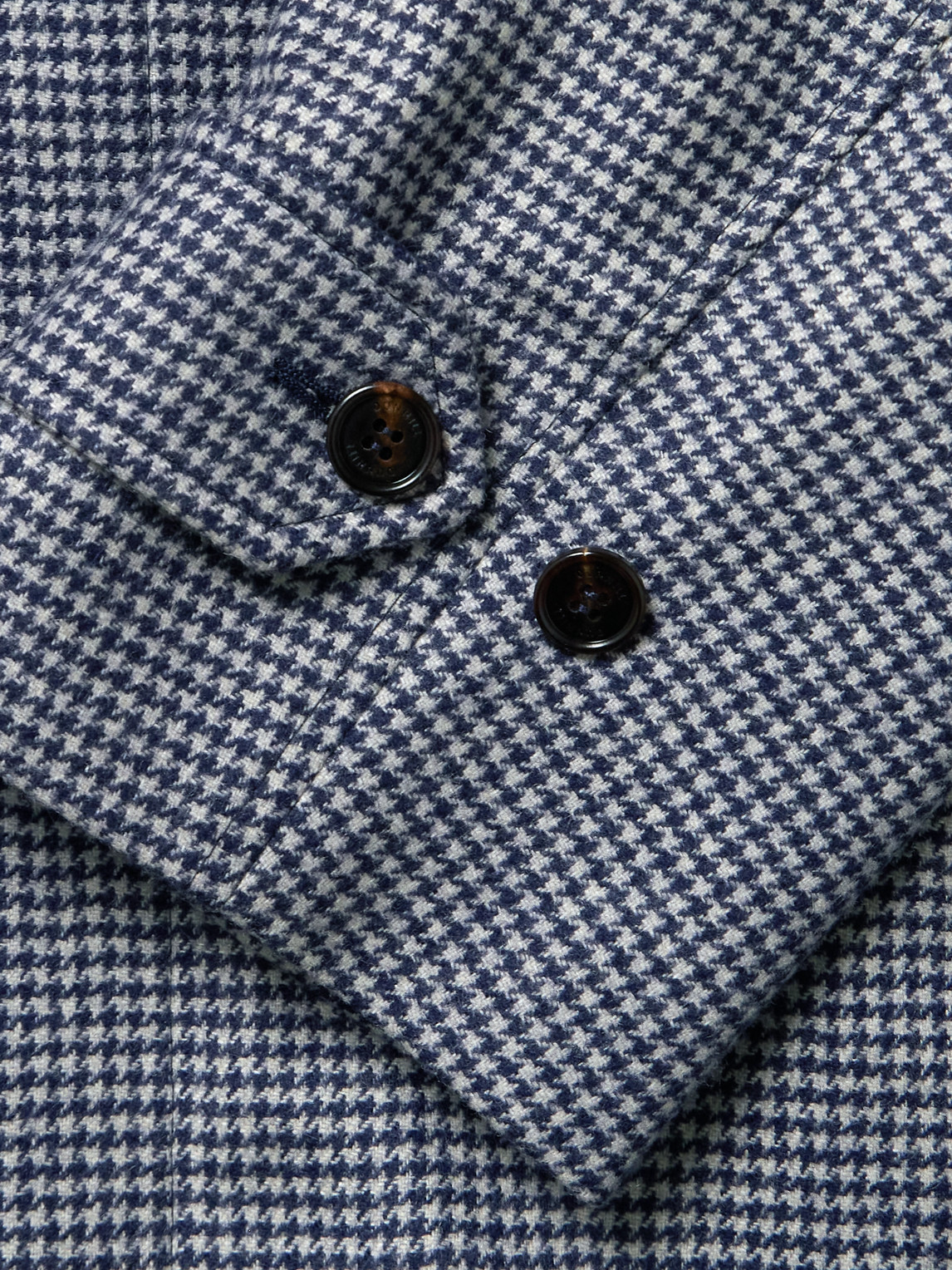 Dunhill Belted Houndstooth Cashmere Coat In White