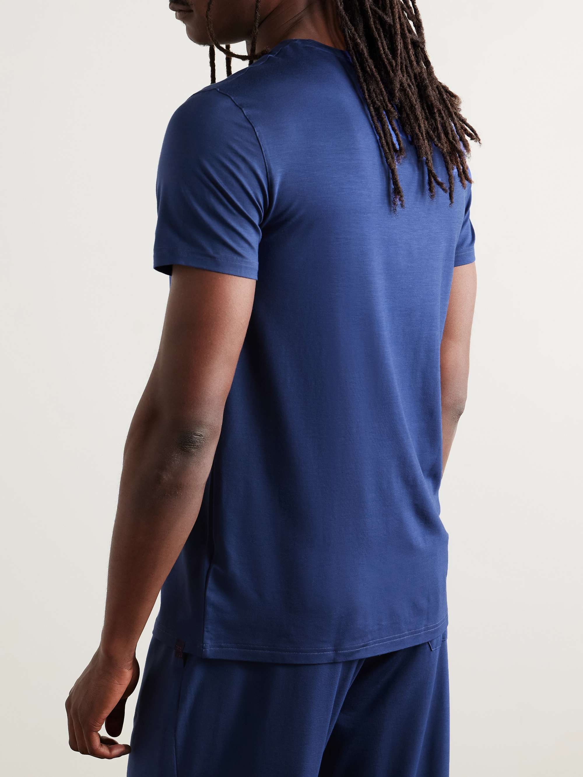 DEREK ROSE 