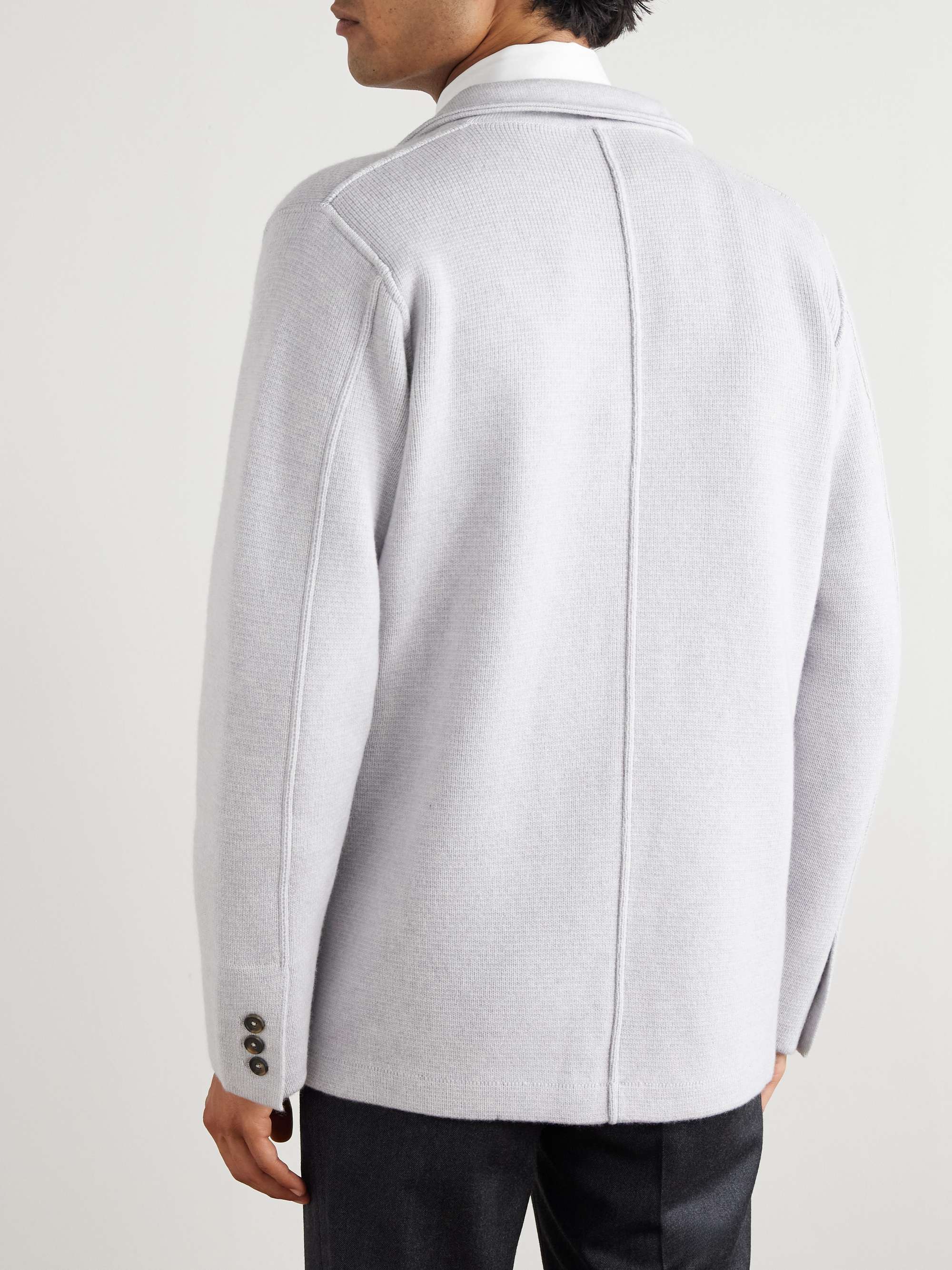 KITON 