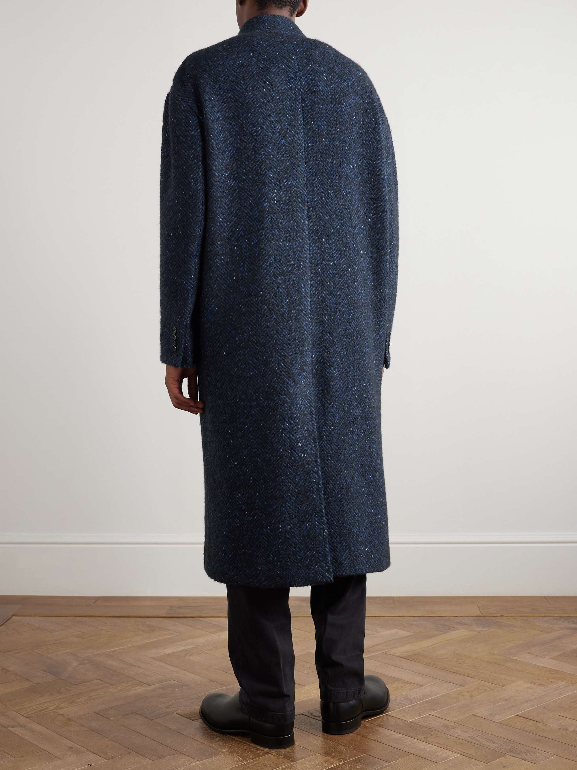 KITON 