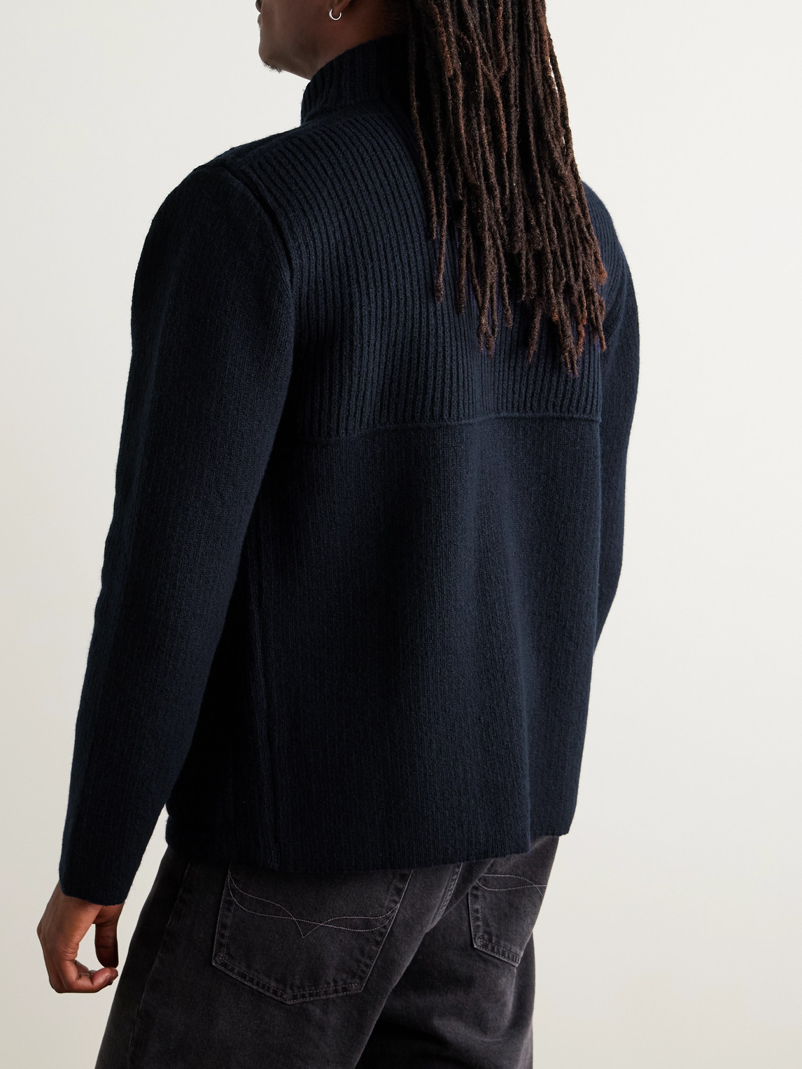 Inis Meain Storm Ribbed Merino Wool And Cashmere-blend Cardigan In Black