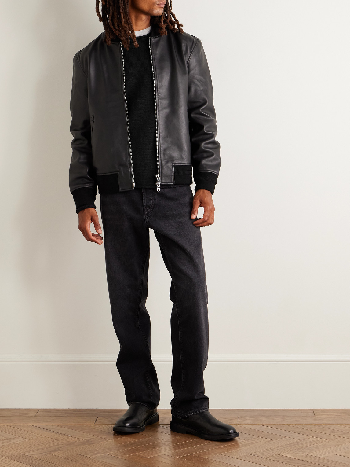 Inis Meain Wool And Linen-blend Sweater In Black