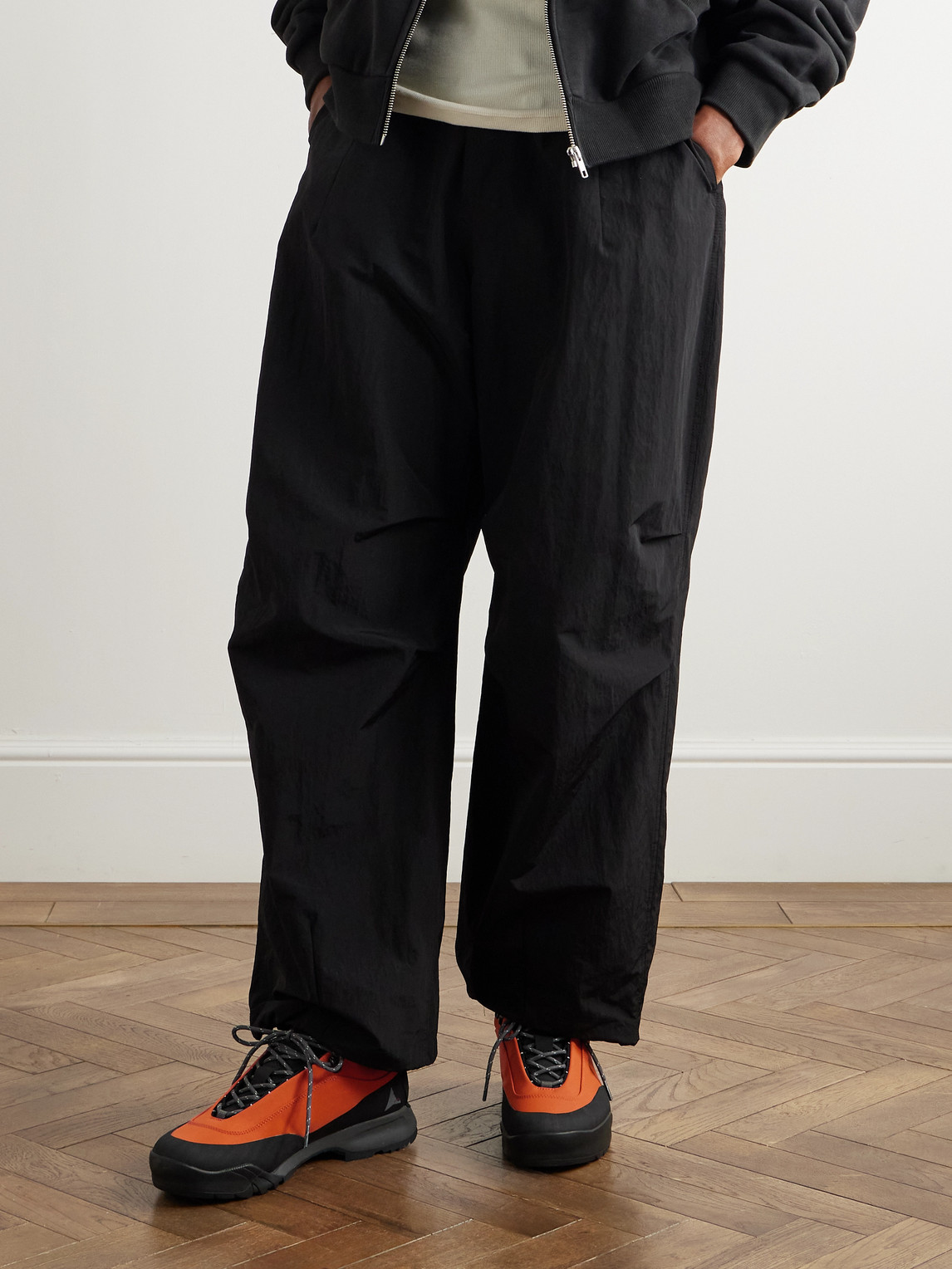 Roa Cingino Rubber-trimmed Microfibre Hiking Sneakers In Orange