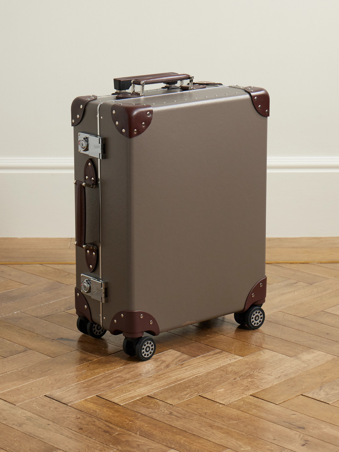 Globe-trotter Metropolis Leather-trimmed Carry-on Suitcase