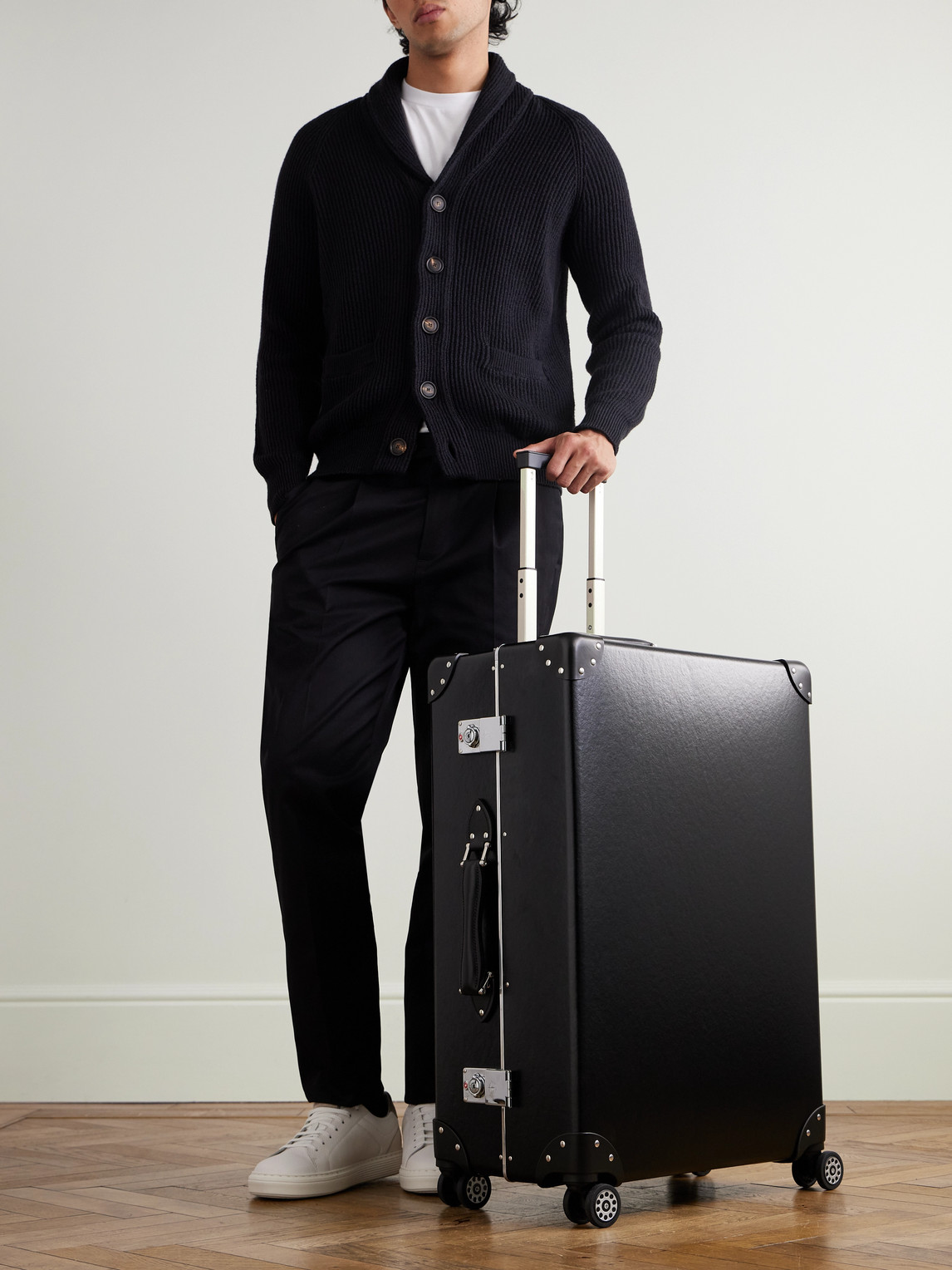 Globe-trotter Metropolis Leather-trimmed Suitcase