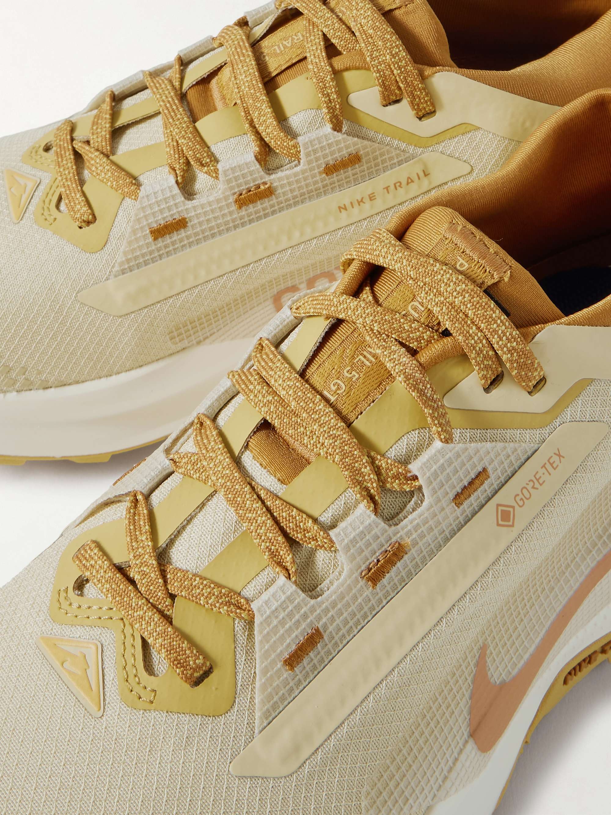 NIKE RUNNING 