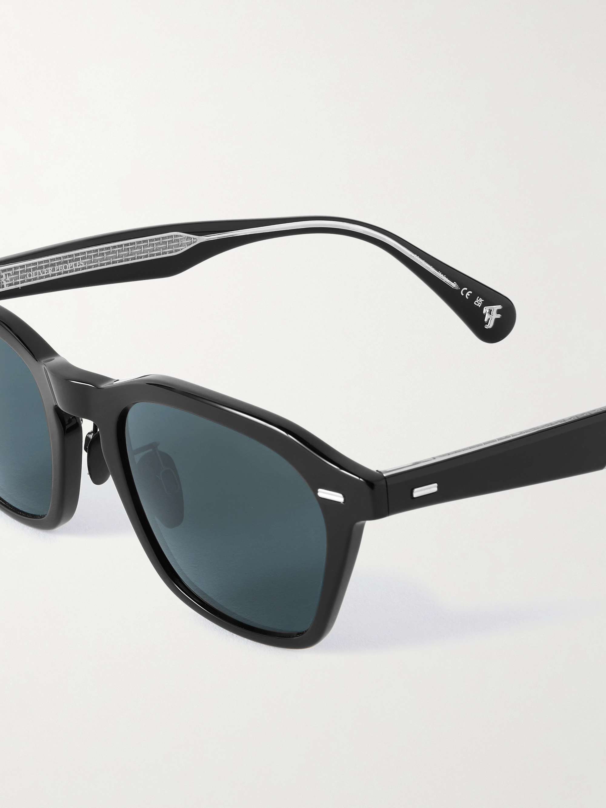 OLIVER PEOPLES 