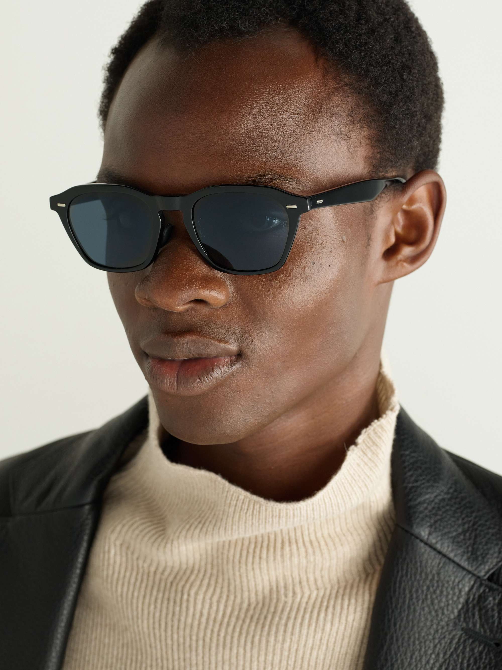 OLIVER PEOPLES 