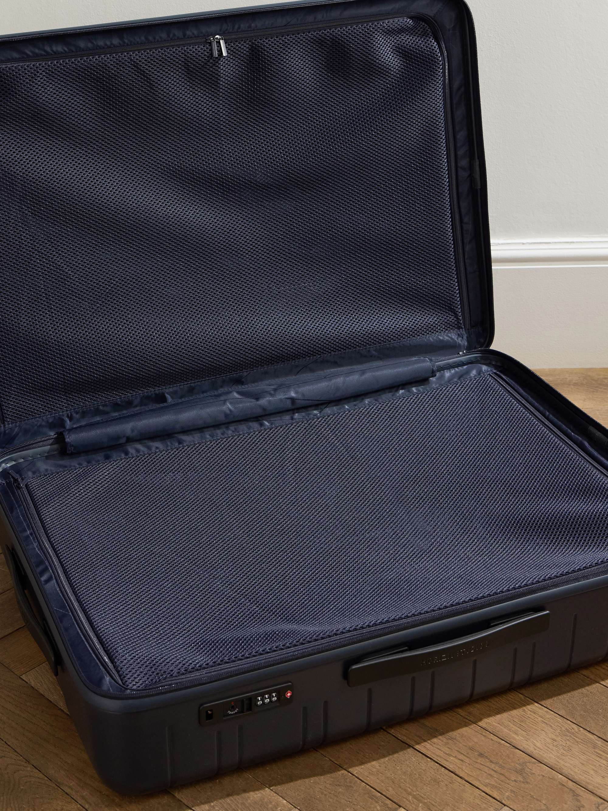 HORIZN STUDIOS H7 Essential Hardshell Check In Suitcase For Men MR PORTER HORIZN STUDIOS H7 Essential Hardshell Check In Suitcase For Men MR PORTER