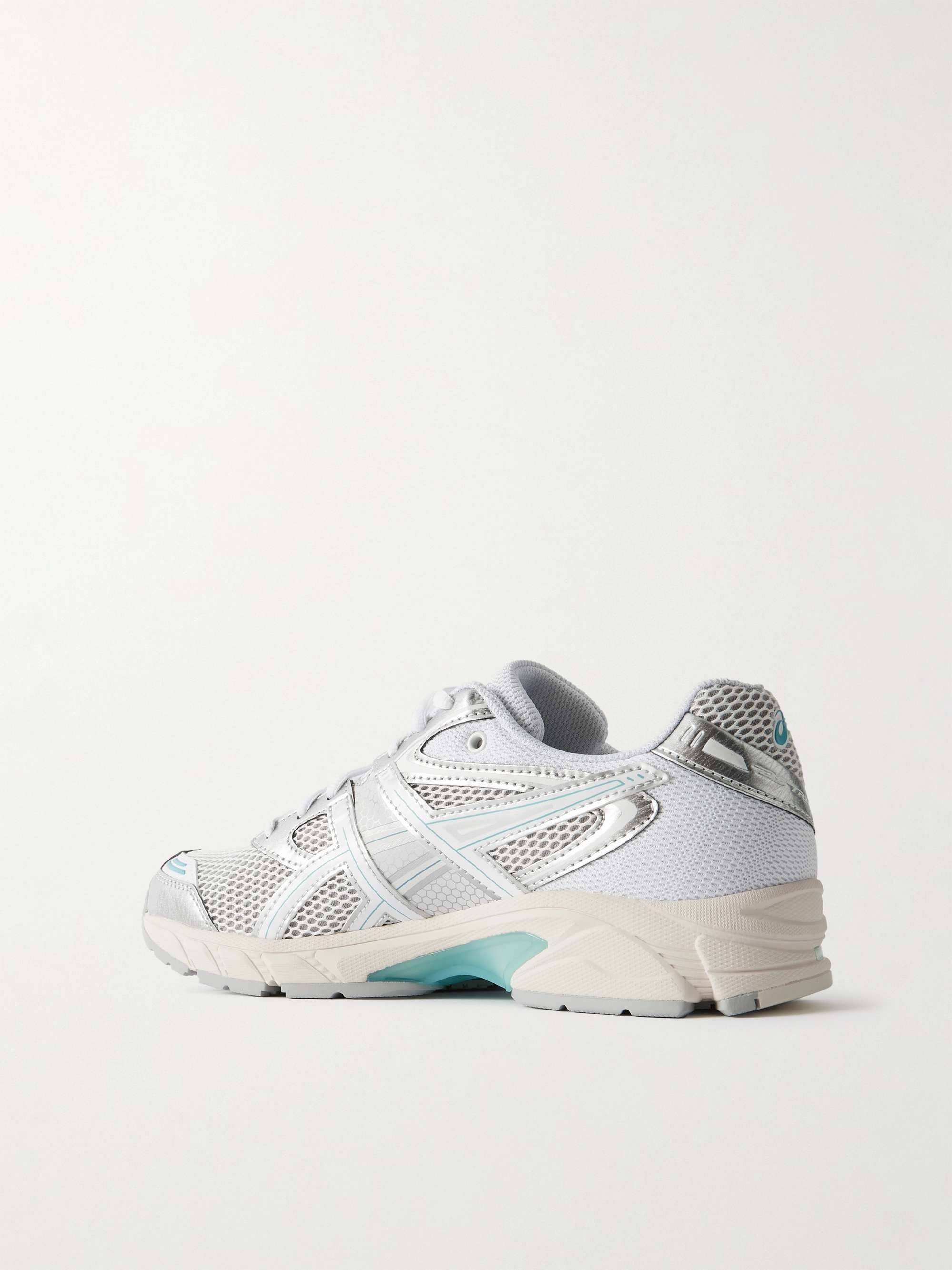 ASICS 
