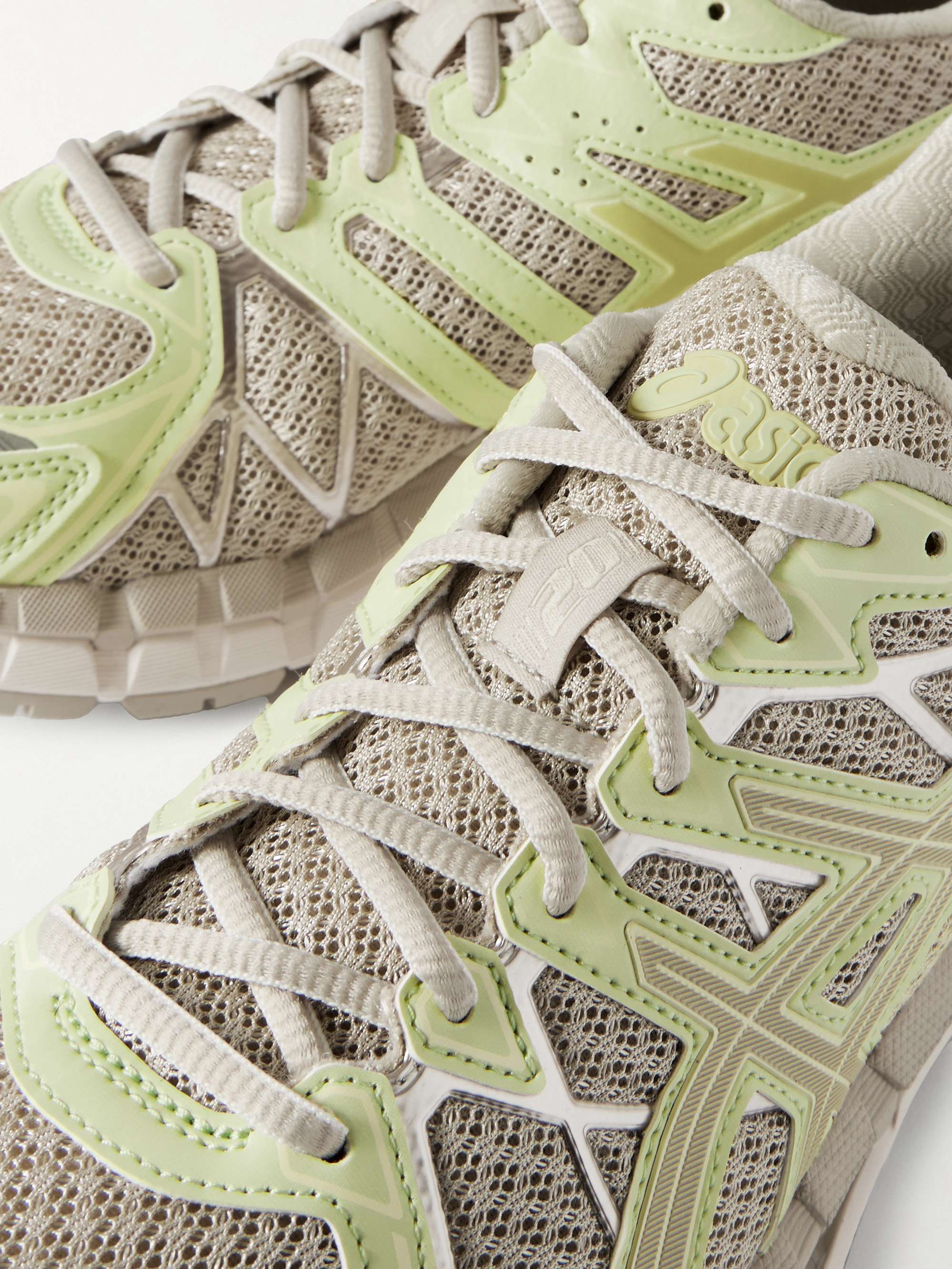 ASICS 